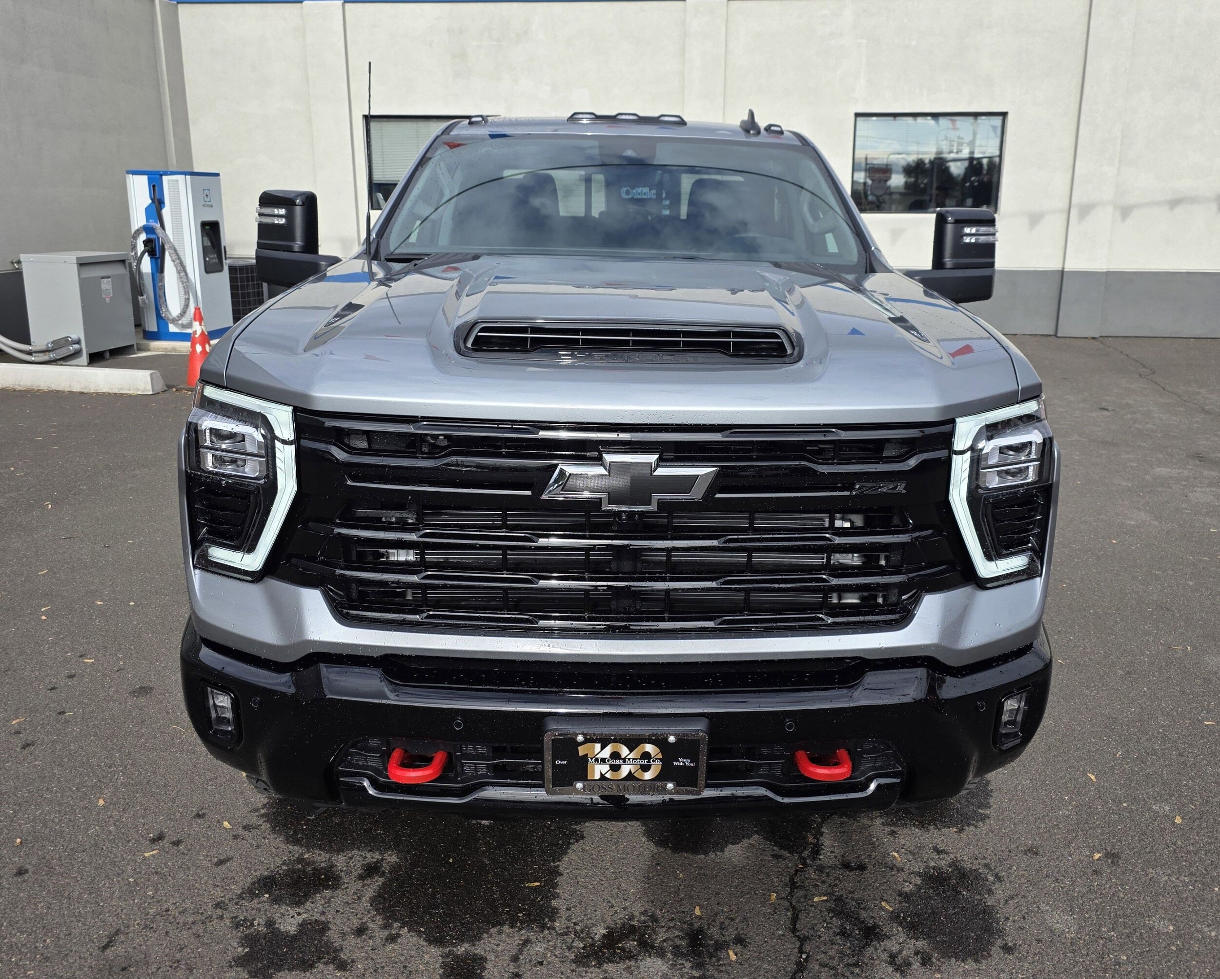 2025 Chevrolet Silverado 3500HD LT photo 3
