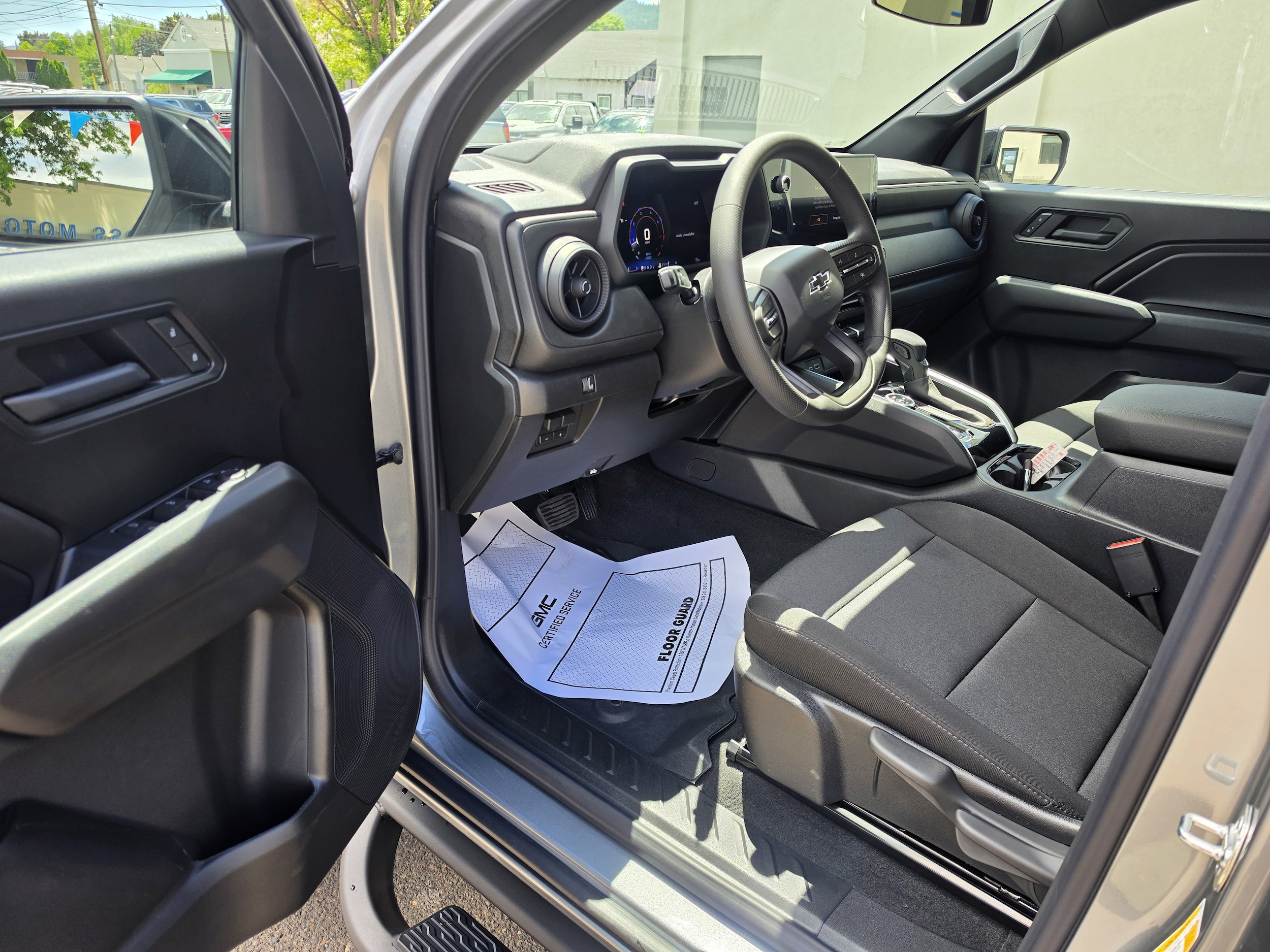 2026 Chevrolet Colorado Trail Boss - Photo 13