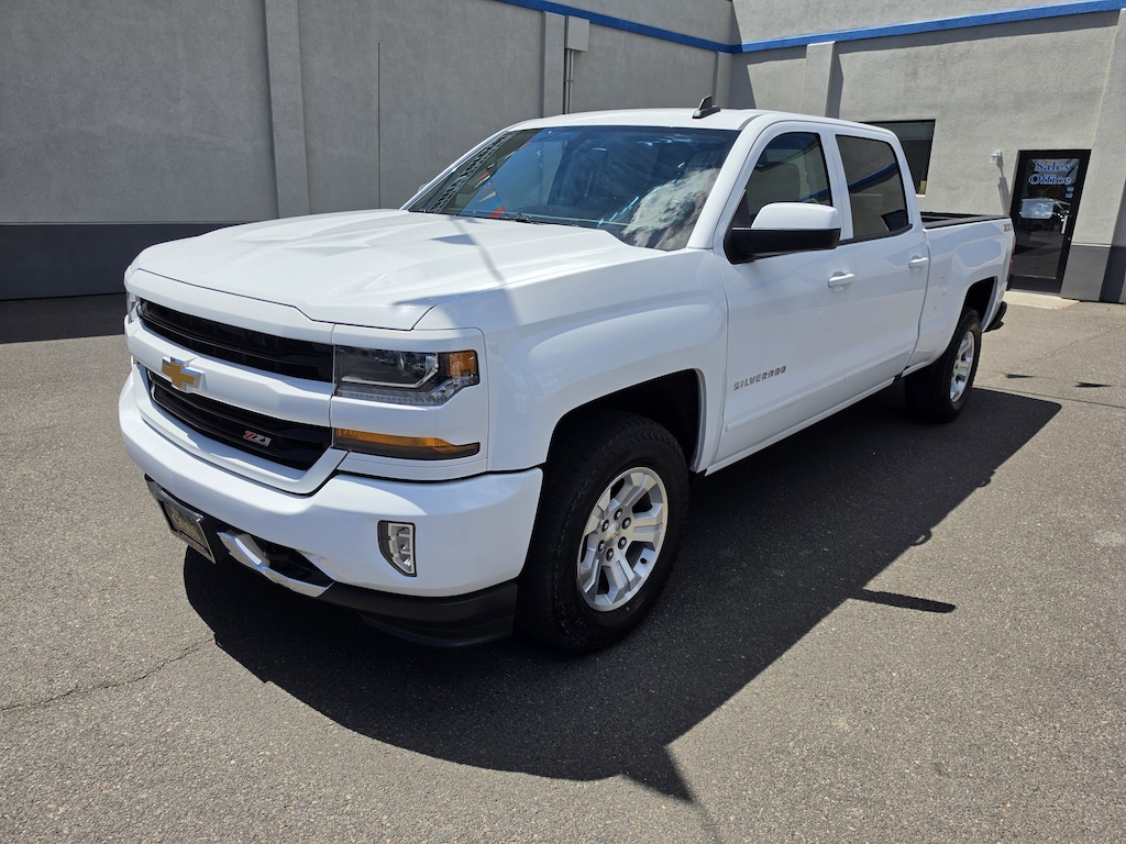 Used 2017 Chevrolet Silverado 1500 LT Truck