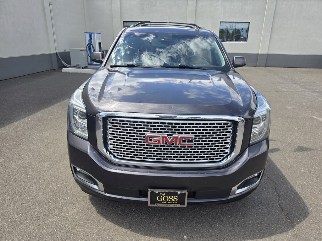Used 2017 GMC Yukon XL Denali SUV