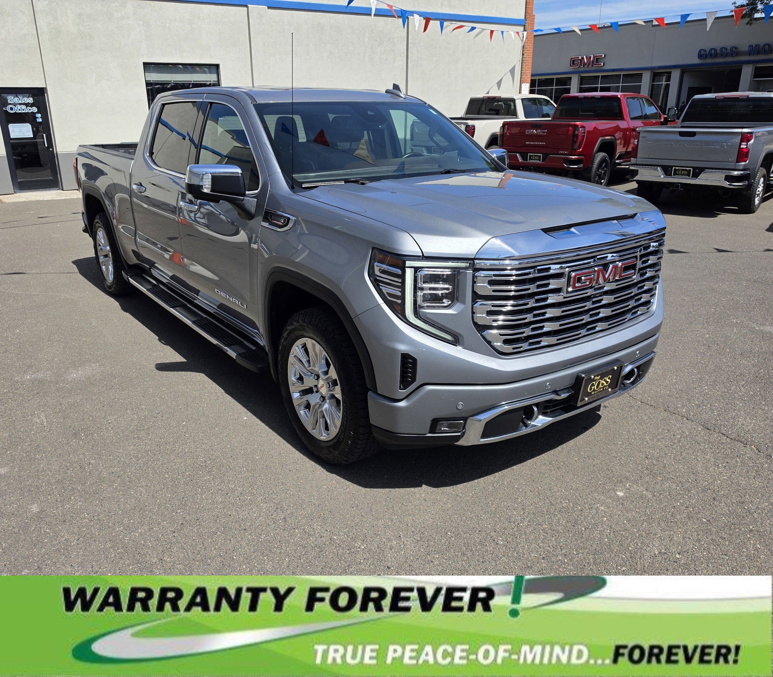 2023 GMC Sierra 4WD Crew Cab Short Box Denali's photo