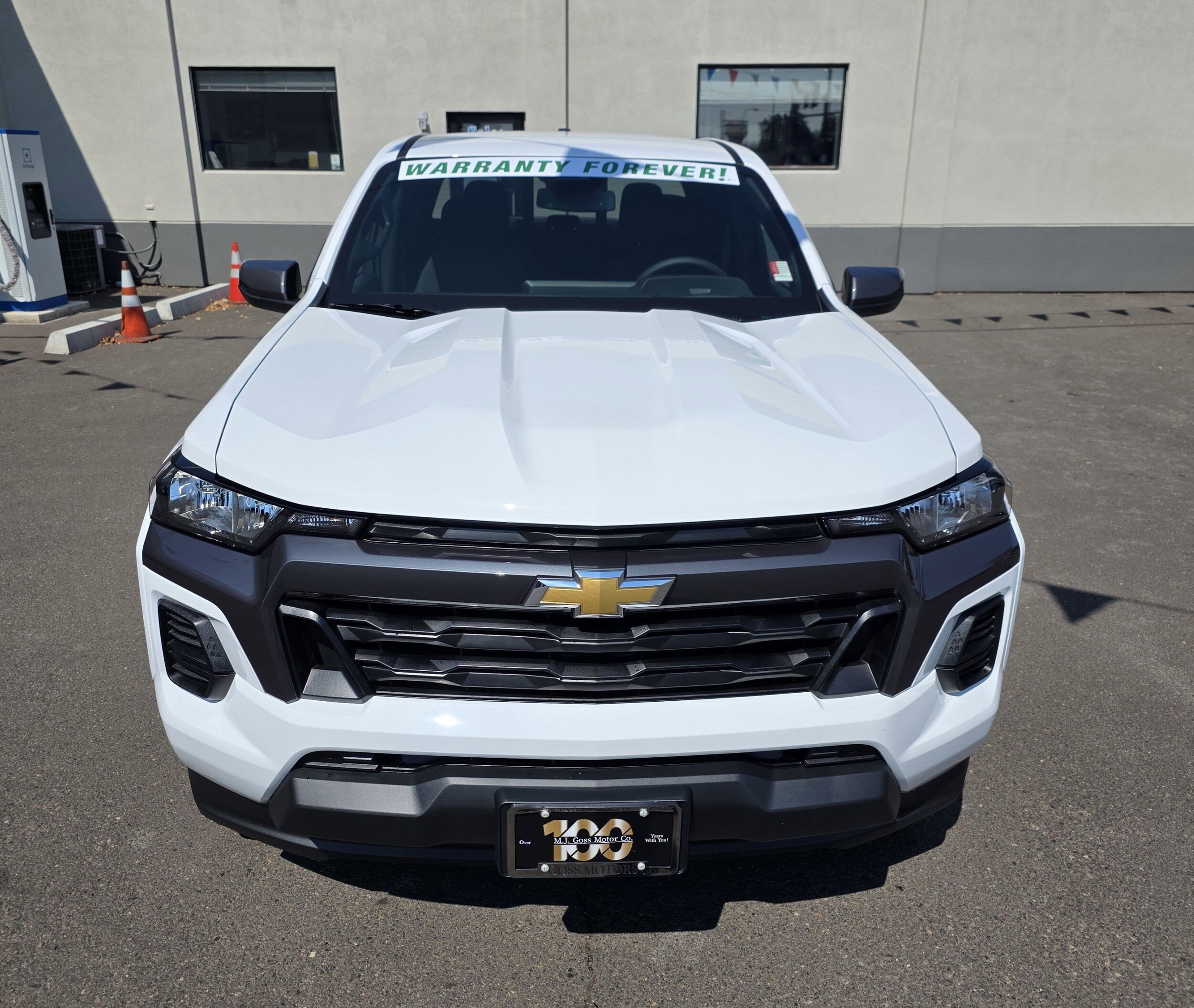 2026 Chevrolet Colorado LT photo 3