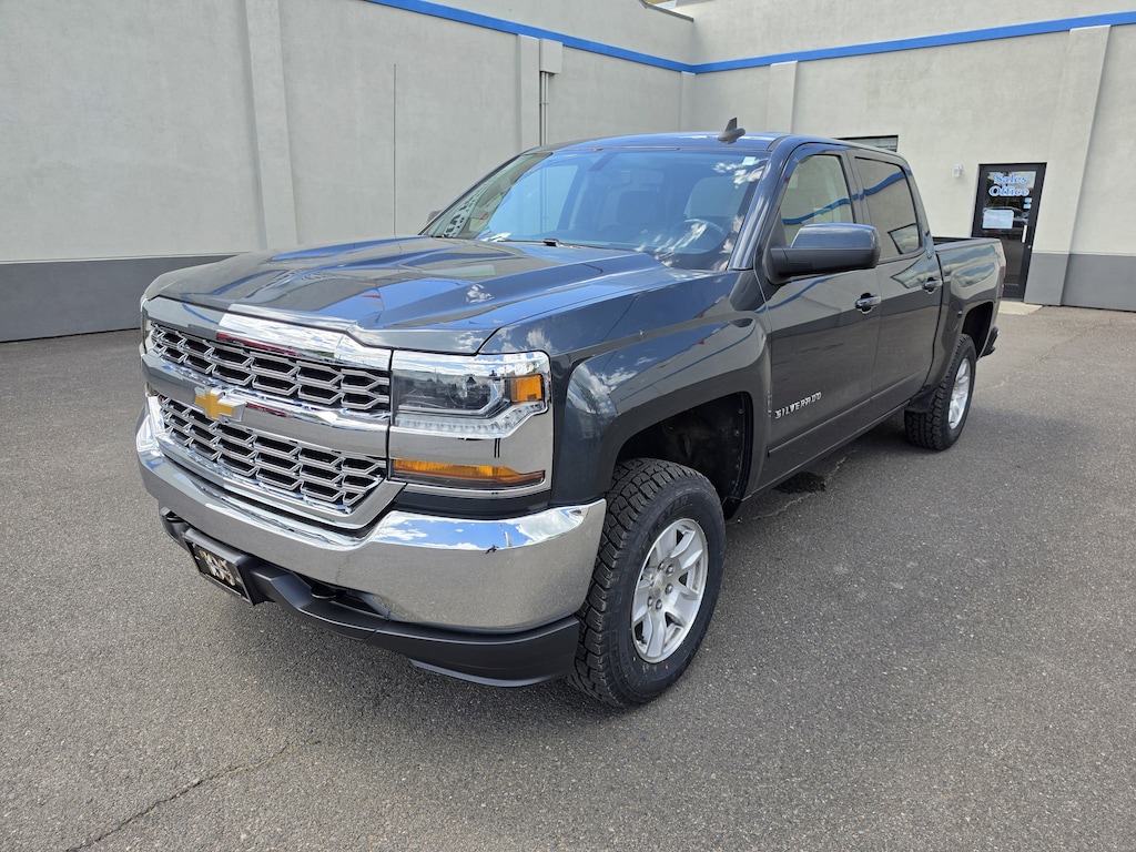 Used 2017 Chevrolet Silverado 1500 LT Truck