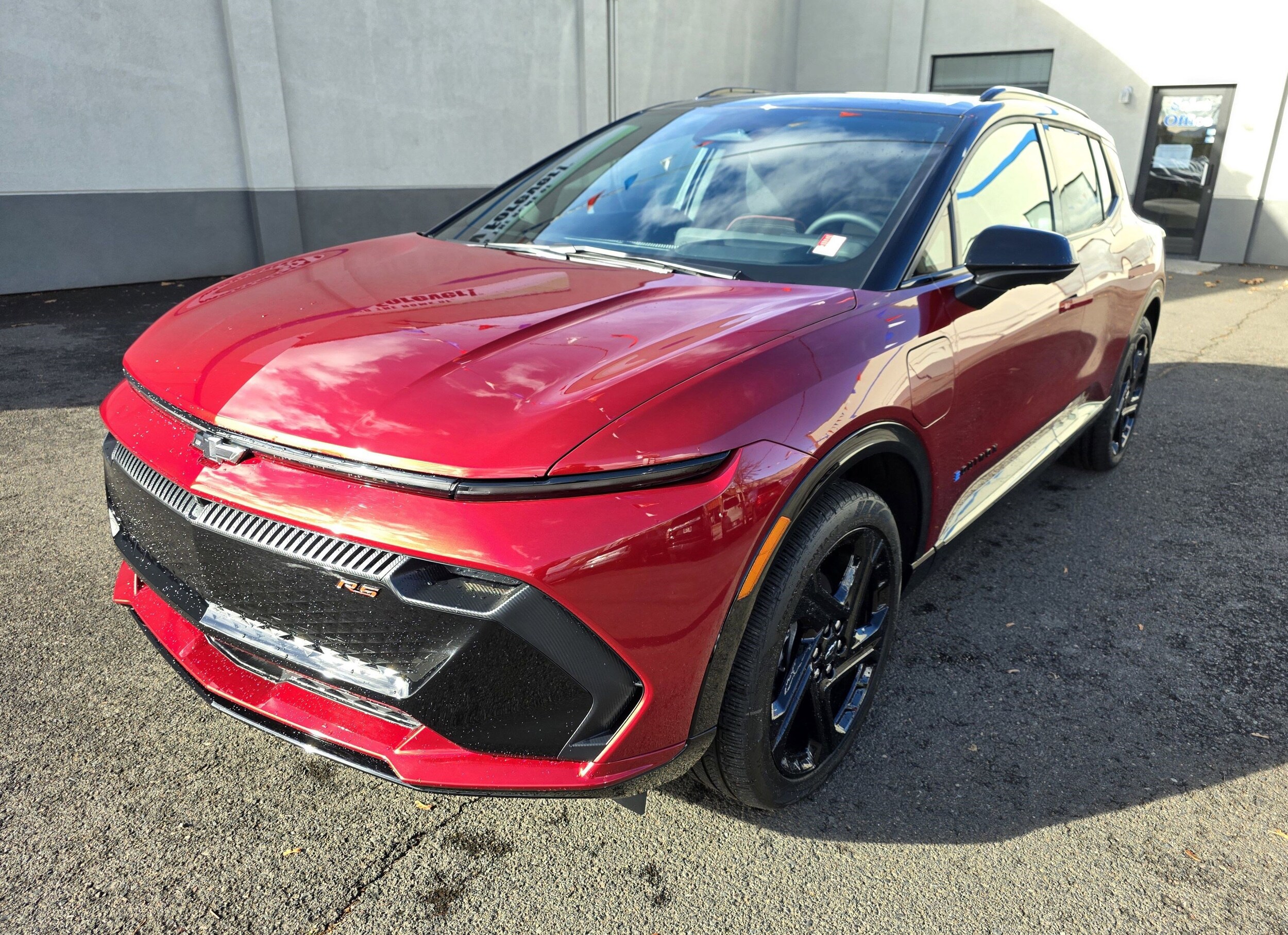 2025 Chevrolet Equinox EV 3RS photo 2