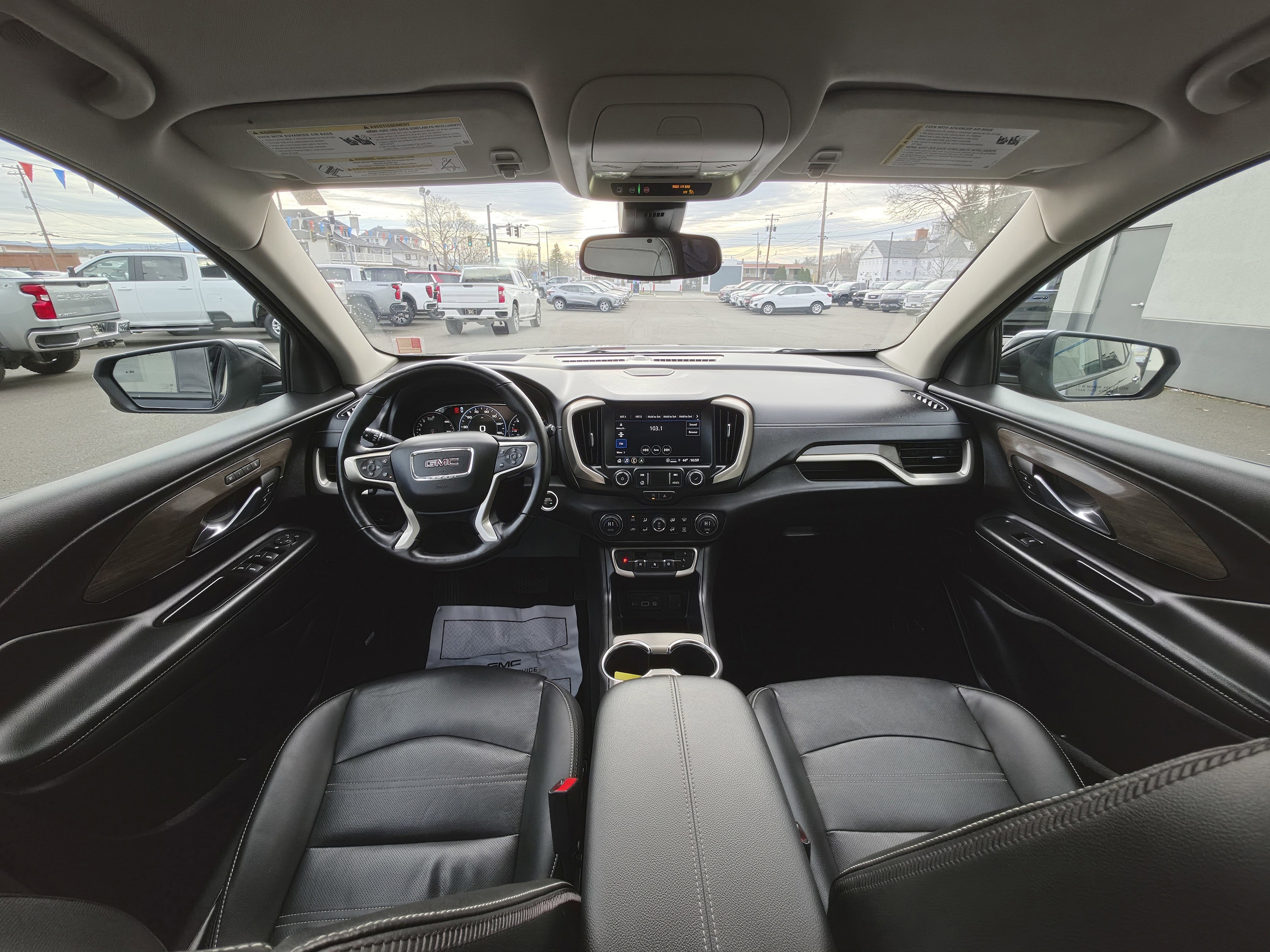 2024 GMC Terrain Denali - Photo 19