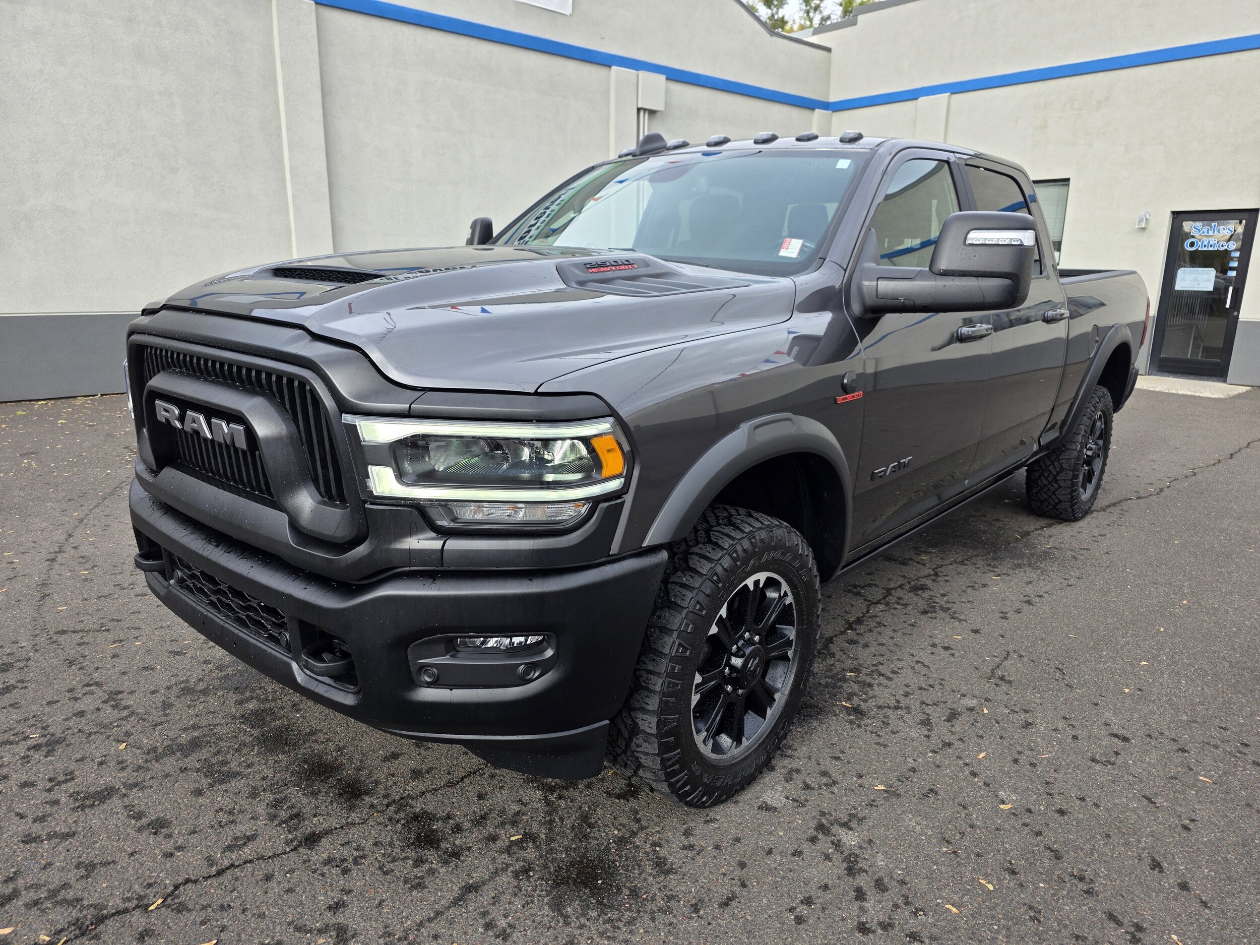 2023 Ram 2500 Power Wagon photo 4