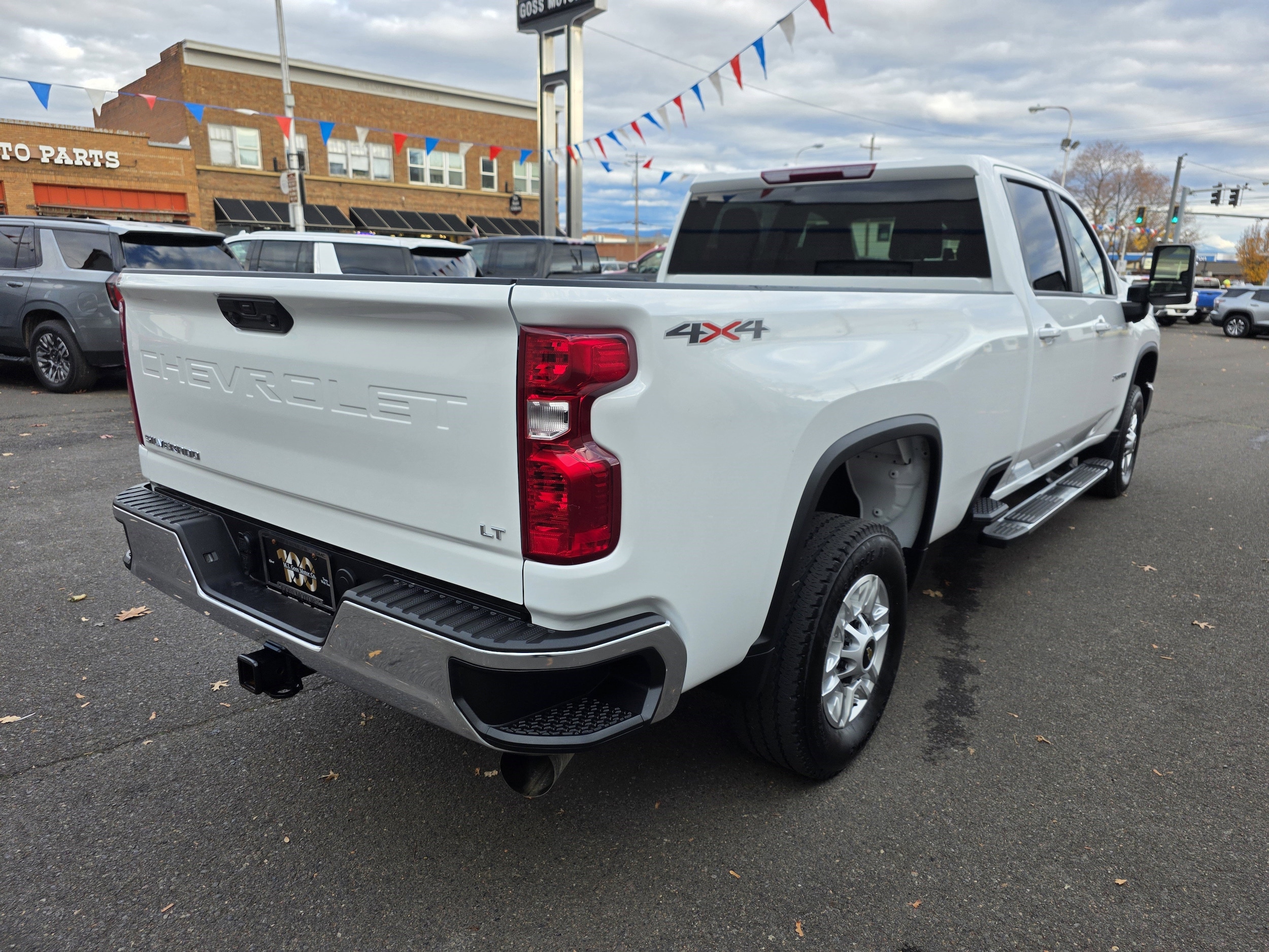 2025 Chevrolet Silverado 2500HD LT - Photo 8