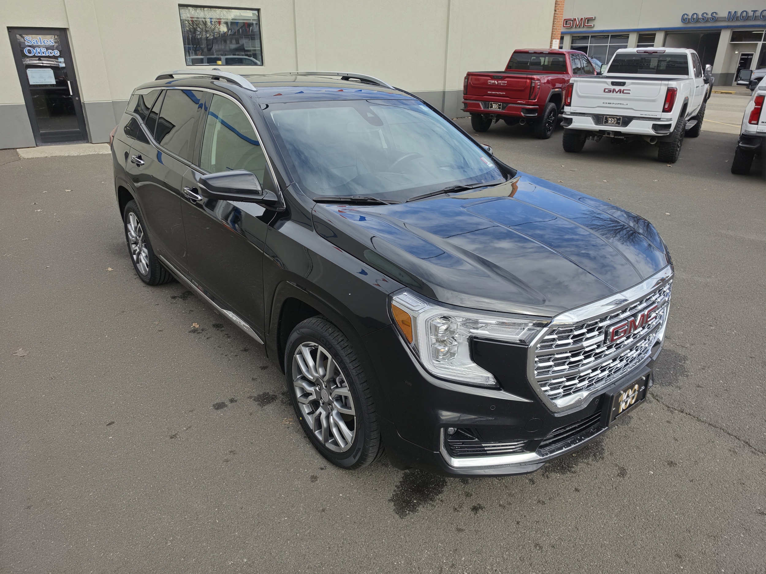 2024 GMC Terrain Denali - Photo 27