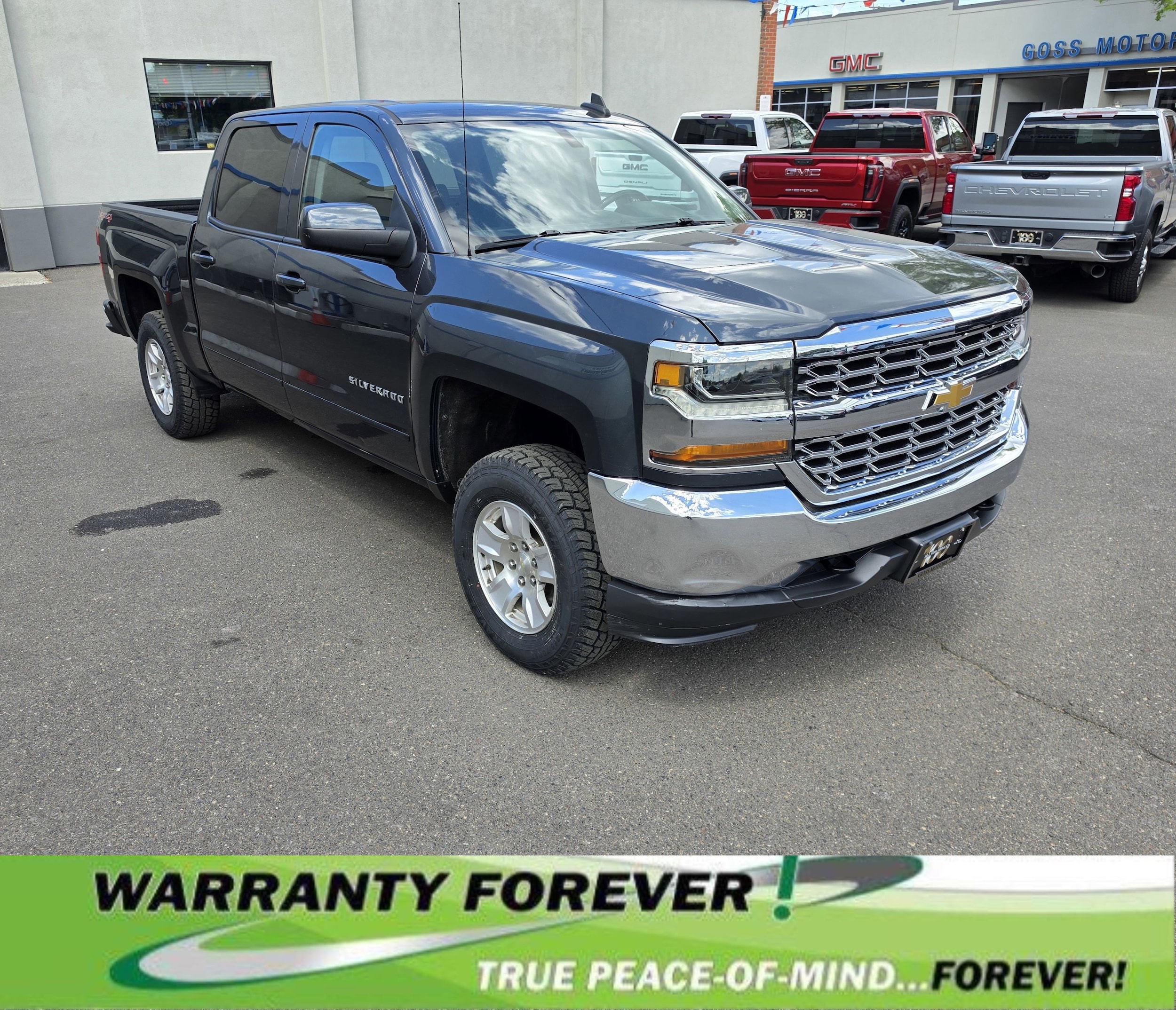 2017 Chevrolet Silverado 1500 LT 4X4 Crew Cab Short Box's photo