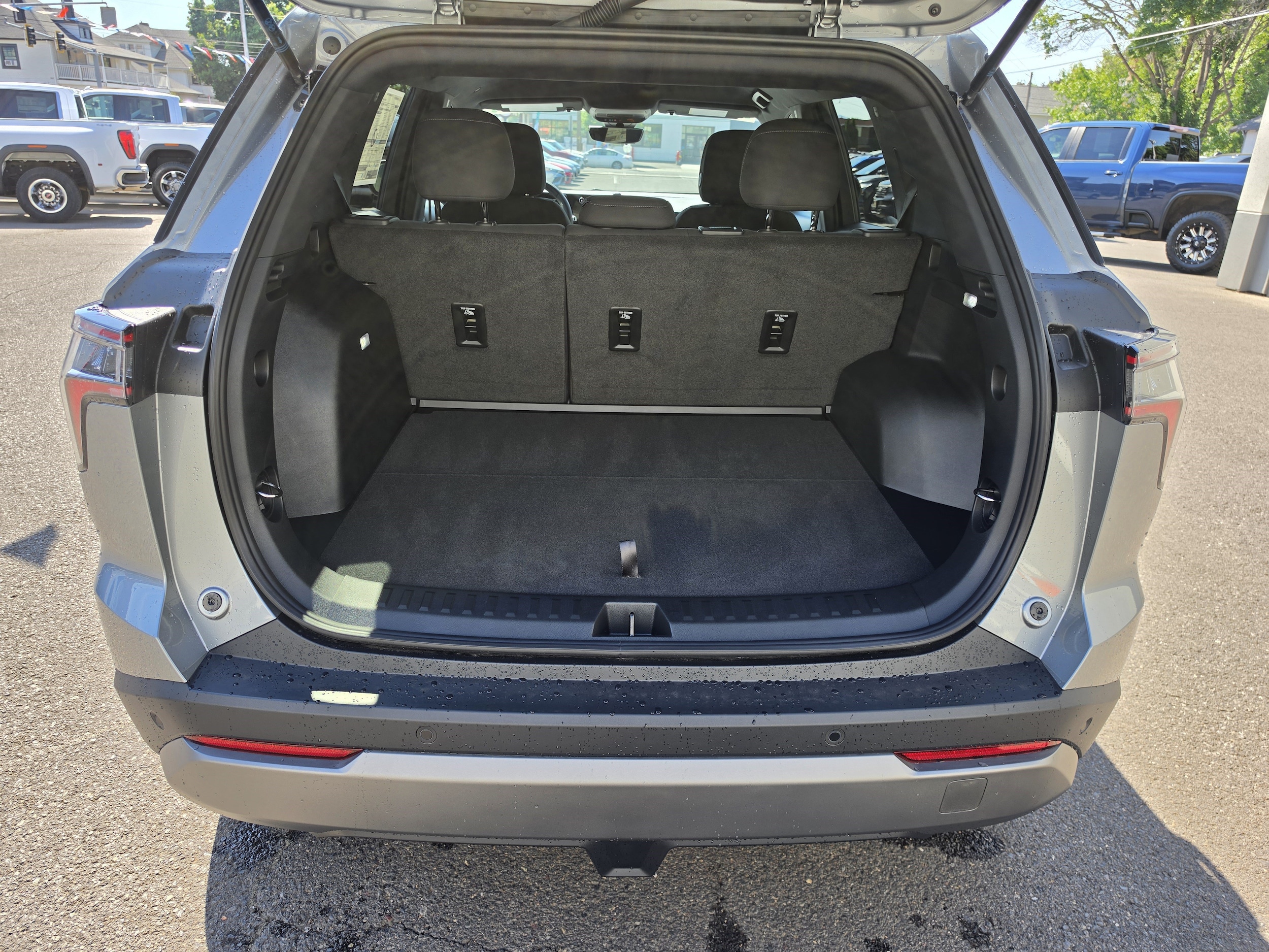 2026 Chevrolet Equinox LT - Photo 27