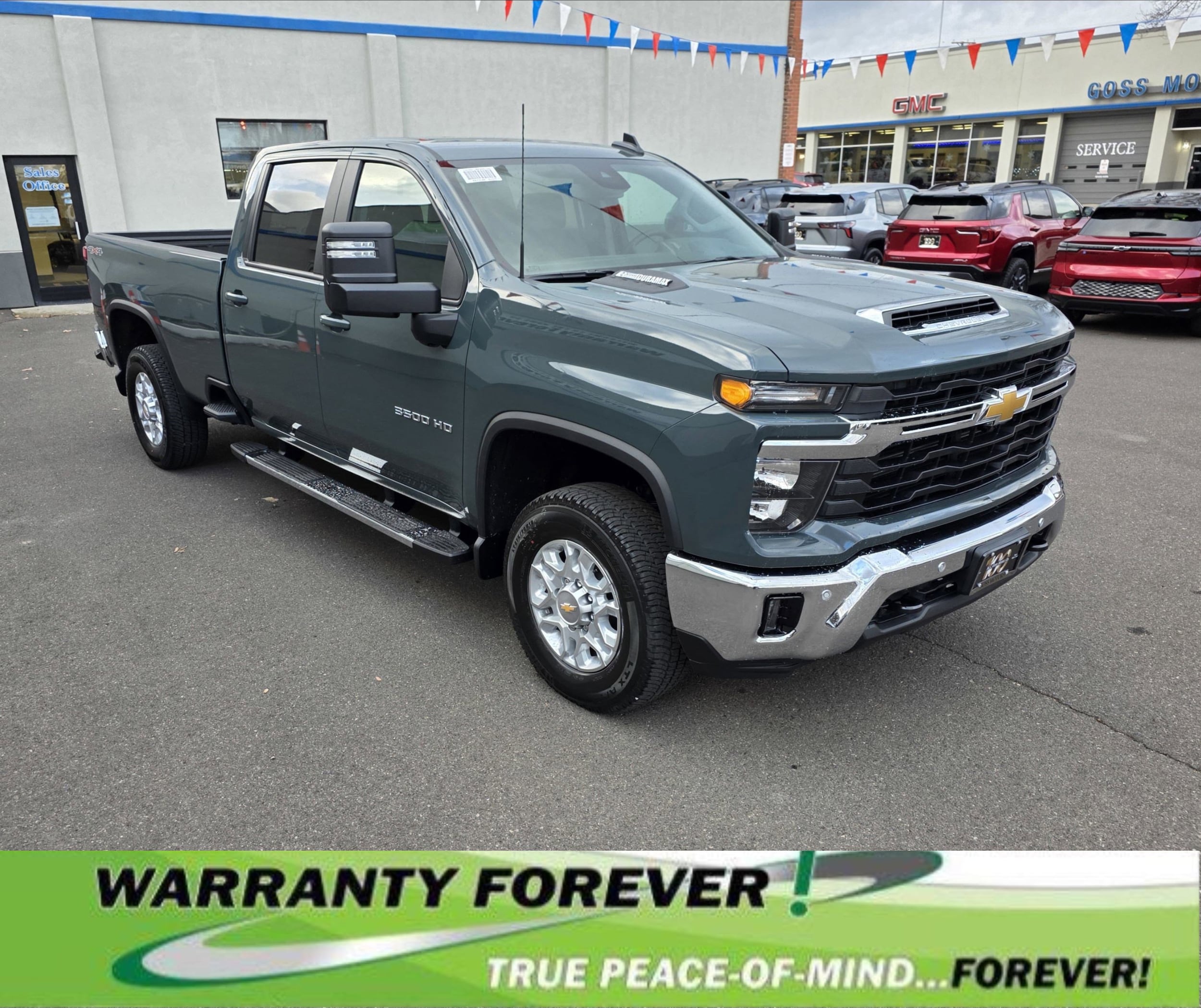 2026 Chevrolet Silverado 3500HD LT's photo