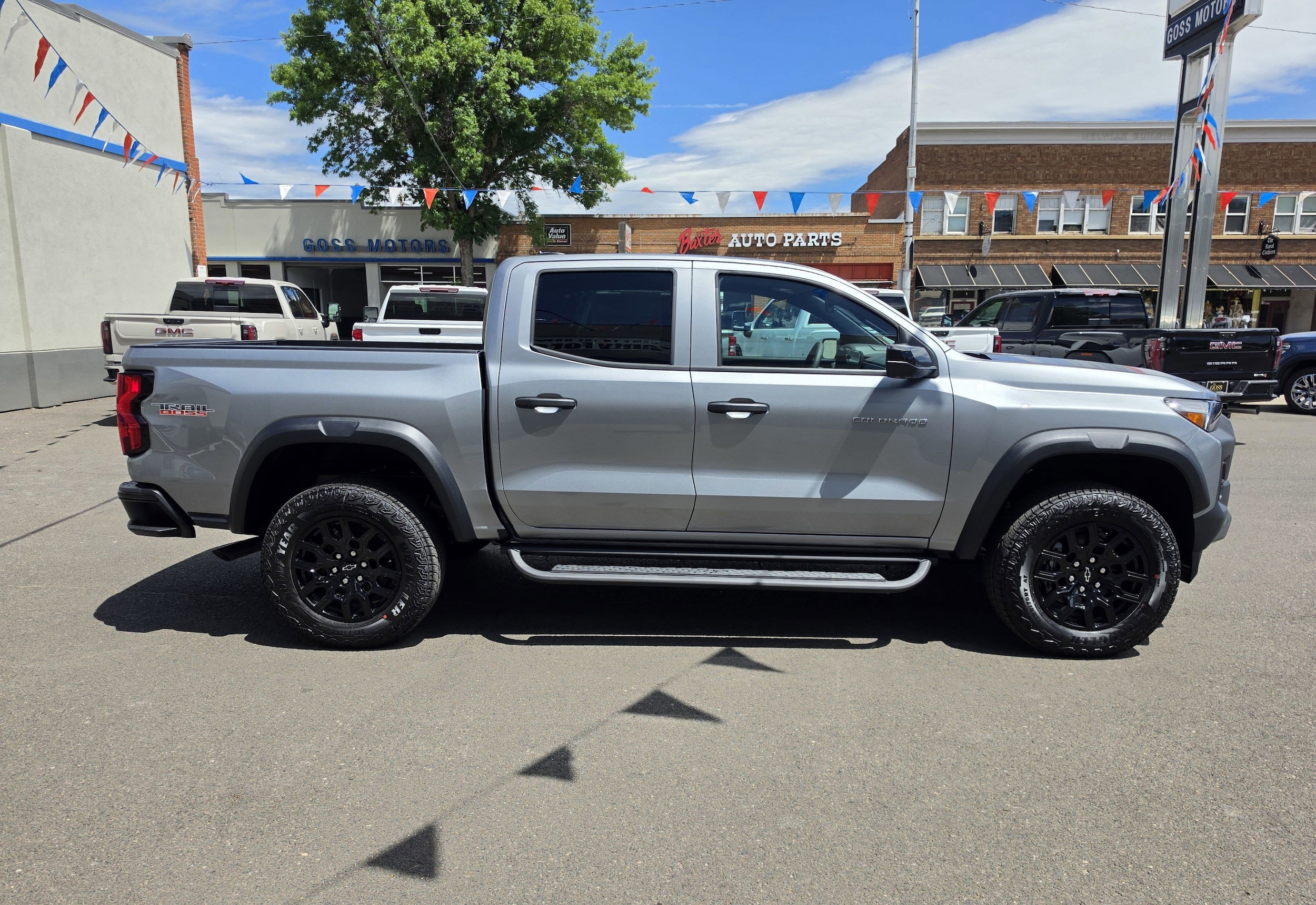 2026 Chevrolet Colorado Trail Boss - Photo 9