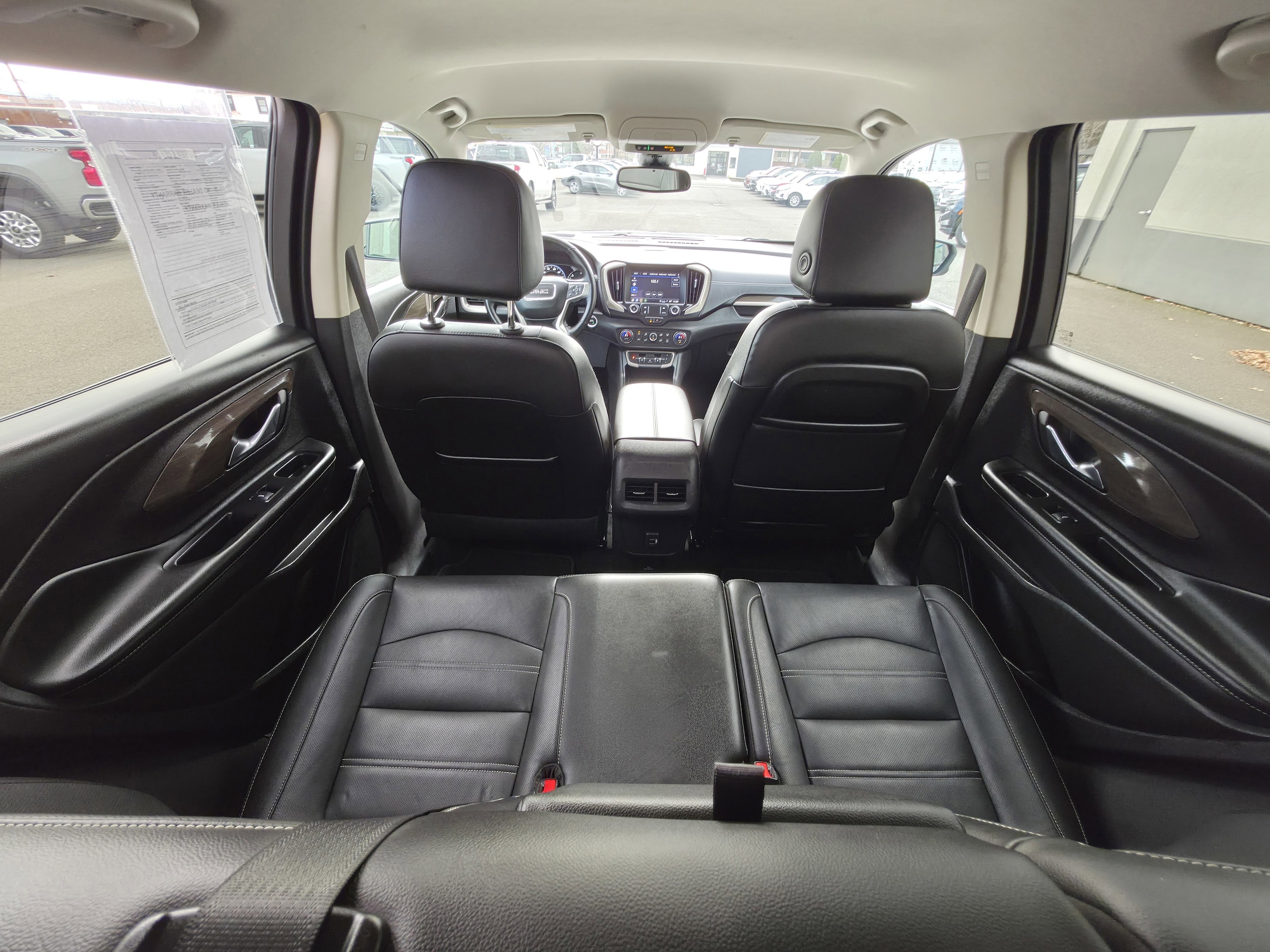 2024 GMC Terrain Denali - Photo 25