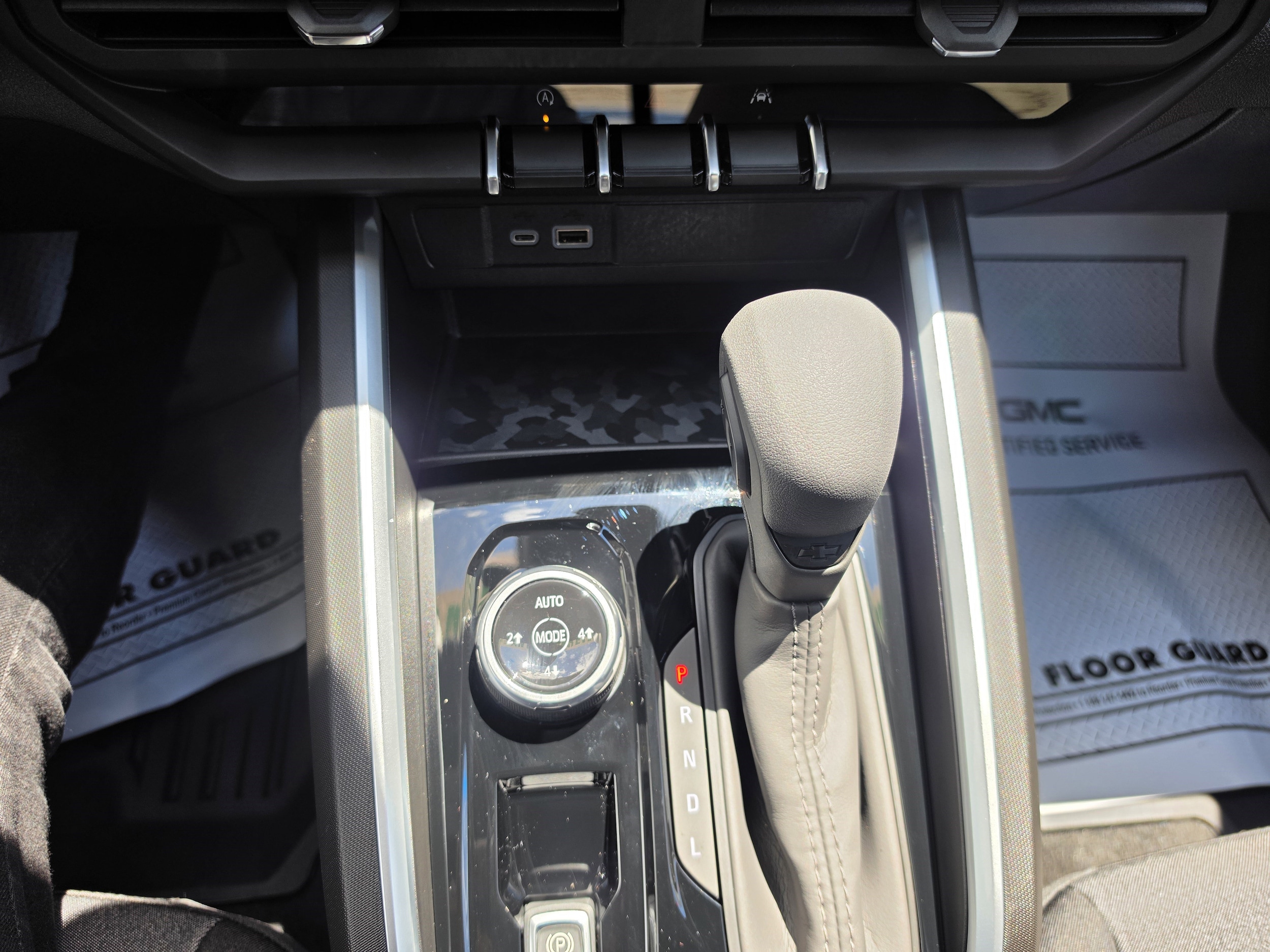2026 Chevrolet Colorado Trail Boss - Photo 21