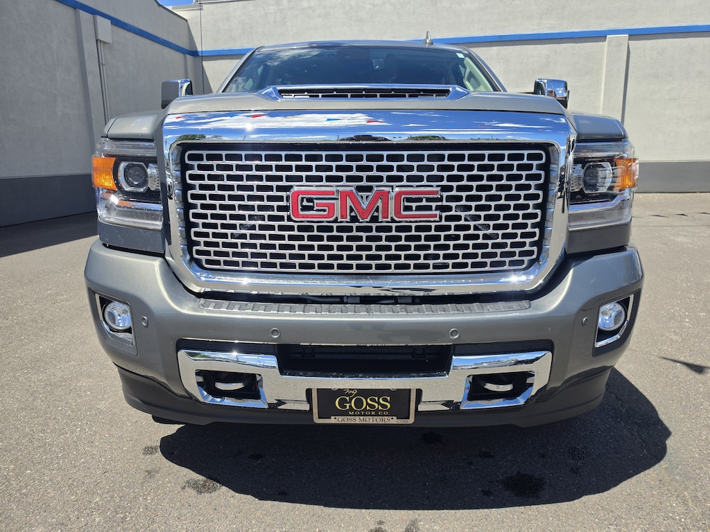 Used 2017 GMC Sierra 2500 HD Denali Truck