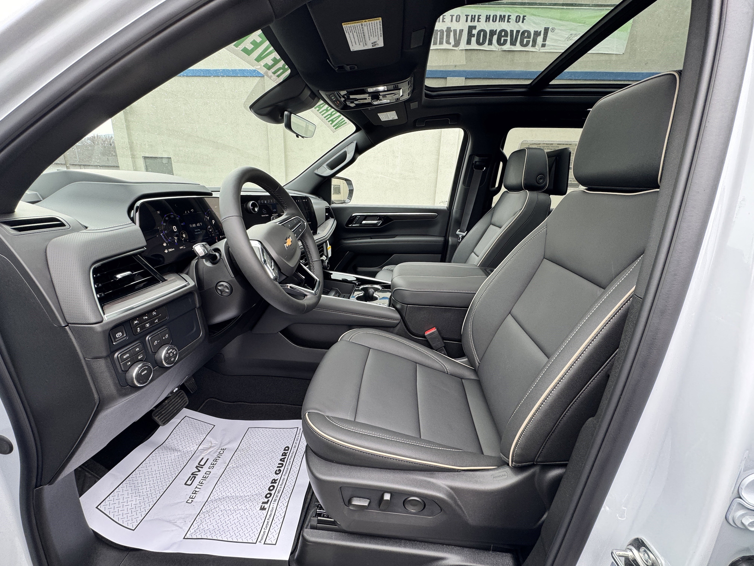 2026 Chevrolet Tahoe Premier - Photo 13
