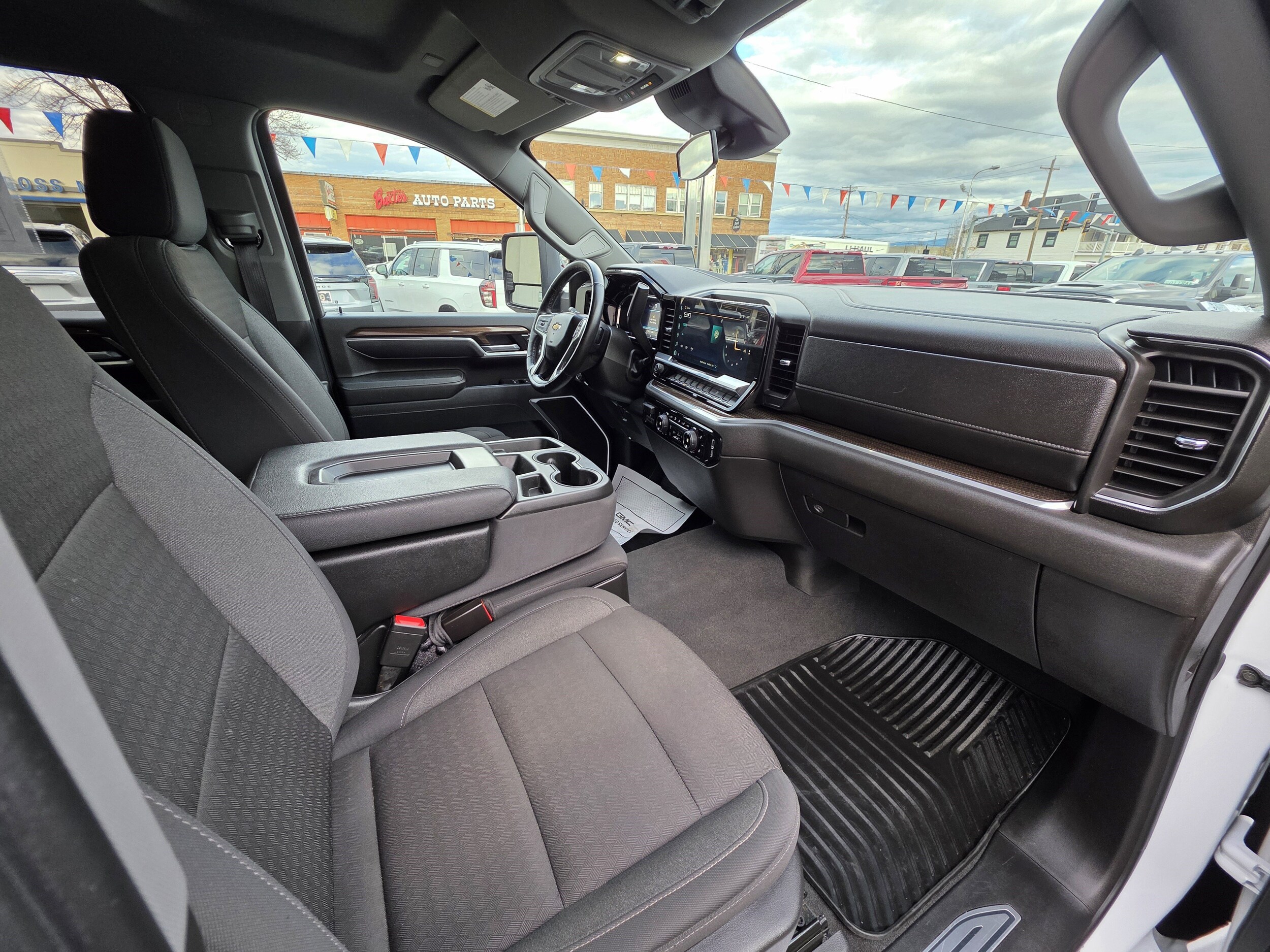 2025 Chevrolet Silverado 2500HD LT - Photo 25