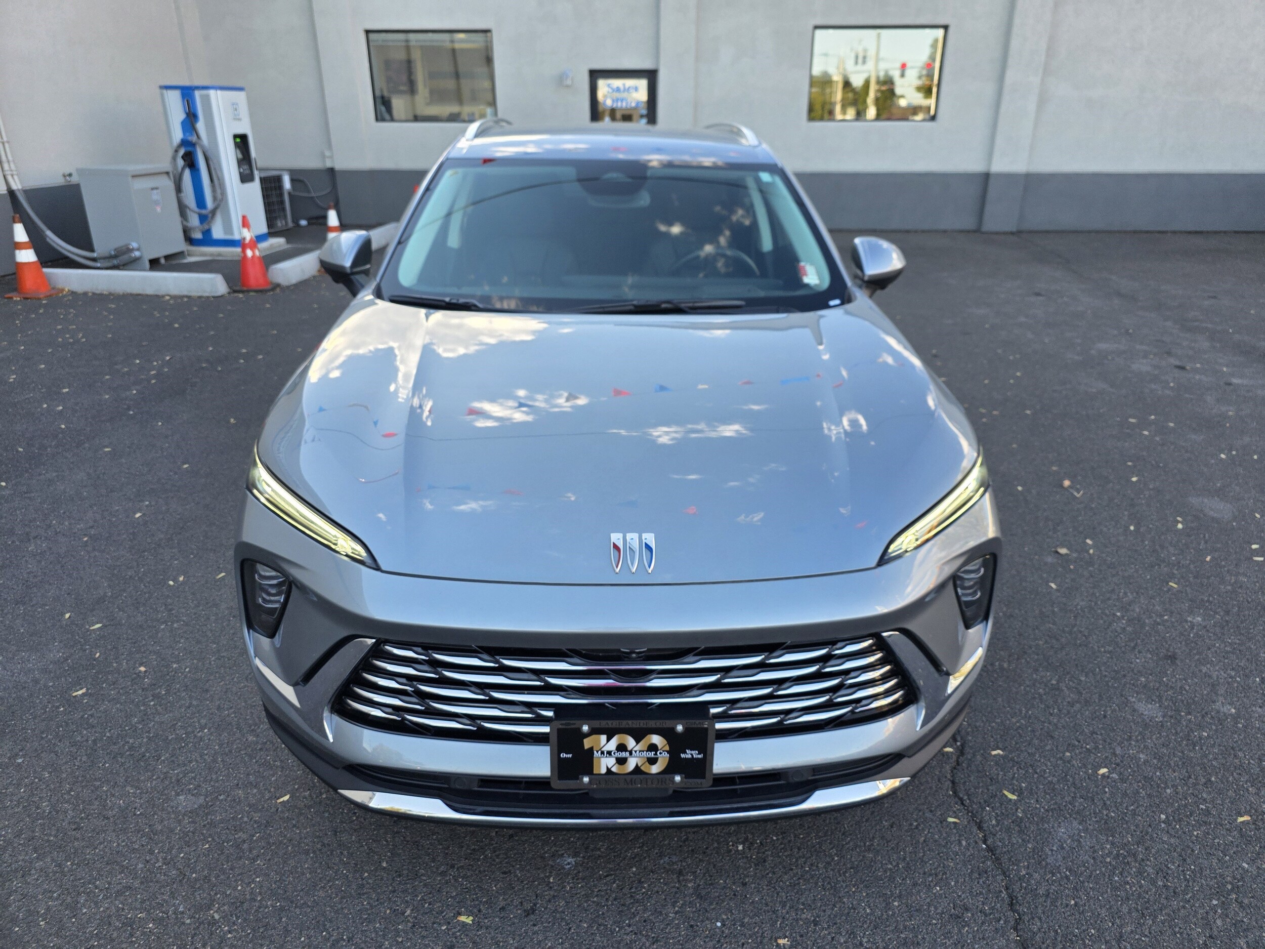 2025 Buick Envision Preferred photo 3