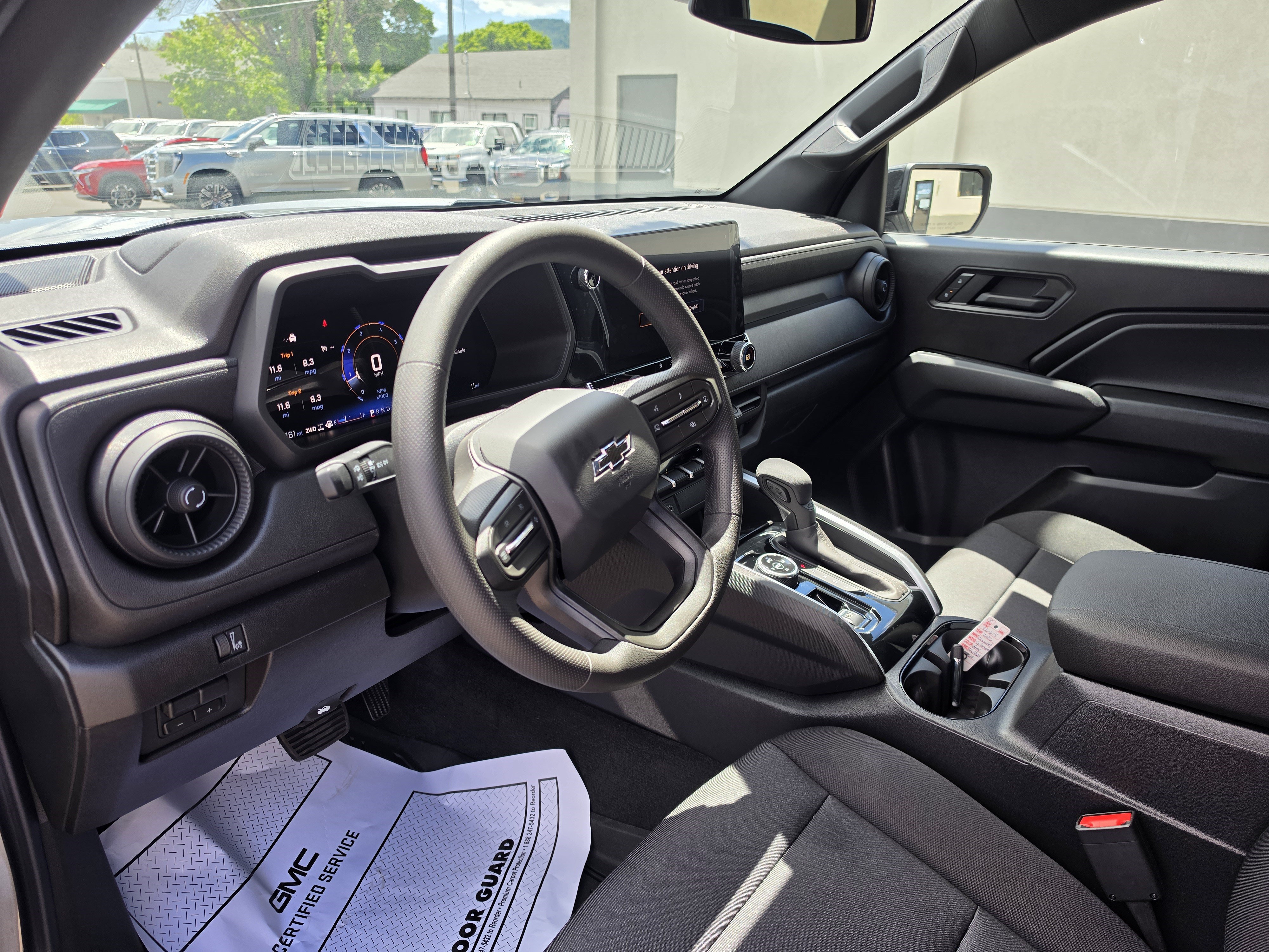 2026 Chevrolet Colorado Trail Boss - Photo 14