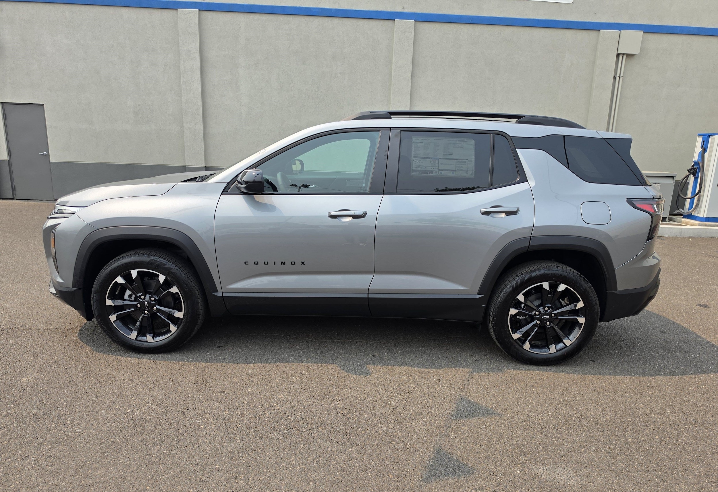 2027 Chevrolet Equinox RS - Photo 5