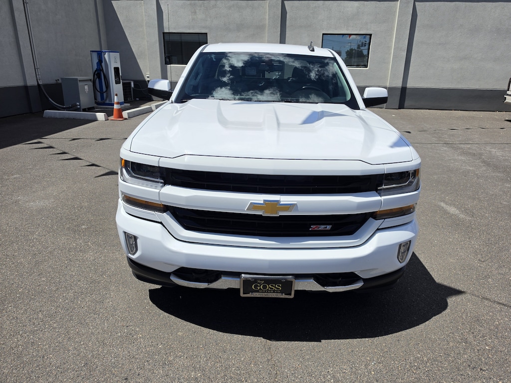Used 2017 Chevrolet Silverado 1500 LT Truck