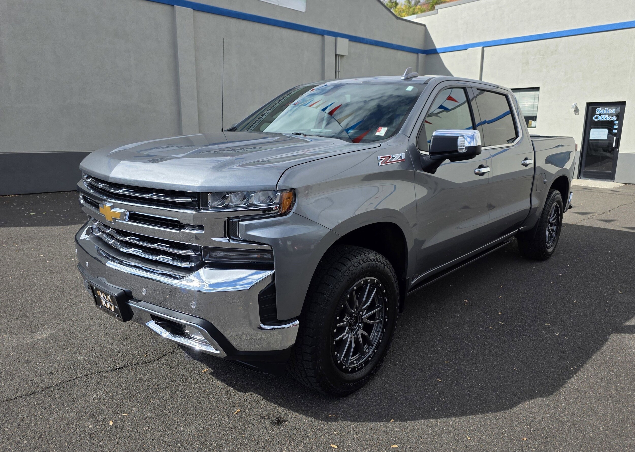2020 Chevrolet Silverado 1500 LTZ photo 4