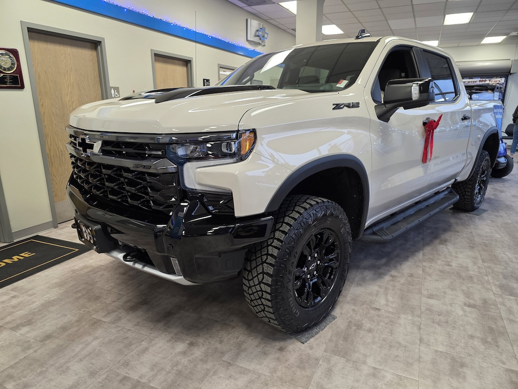 New 2026 Chevrolet Silverado 1500 ZR2 Truck