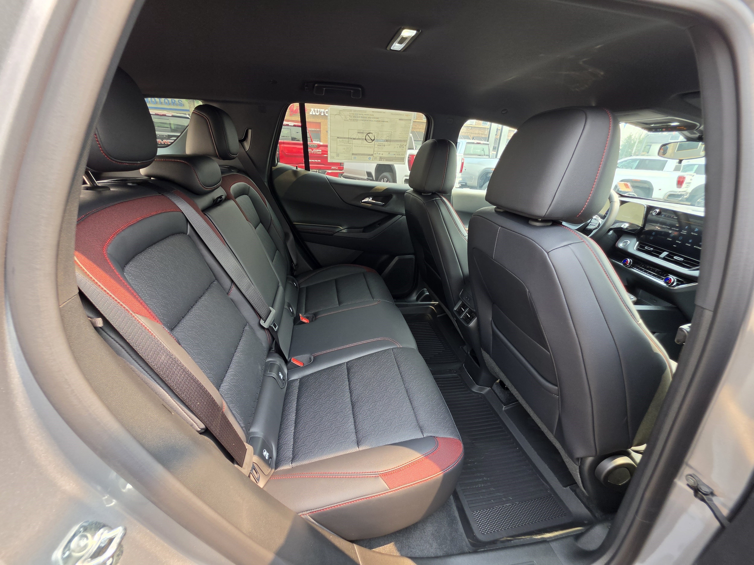 2027 Chevrolet Equinox RS - Photo 22