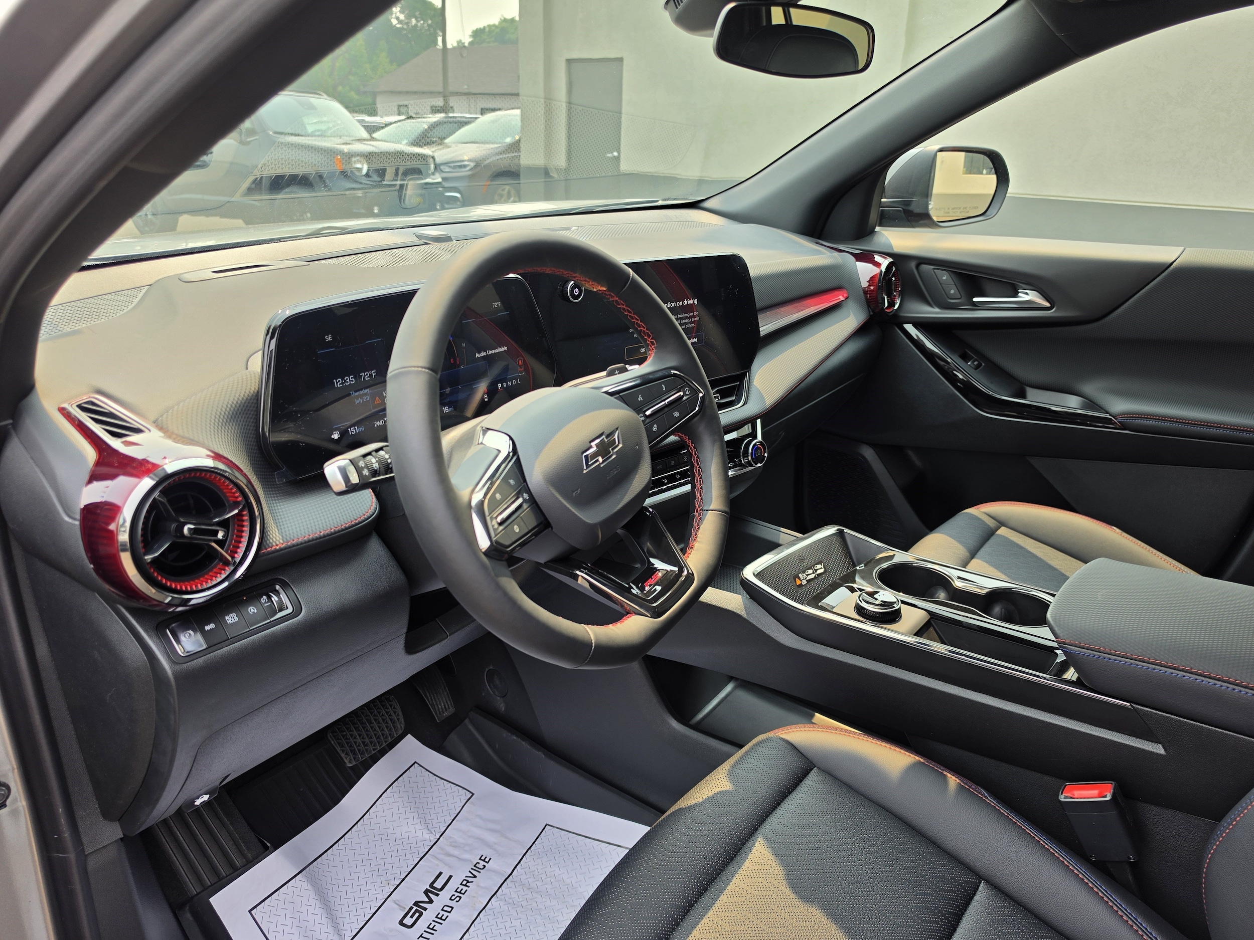 2026 Chevrolet Equinox RS - Photo 12