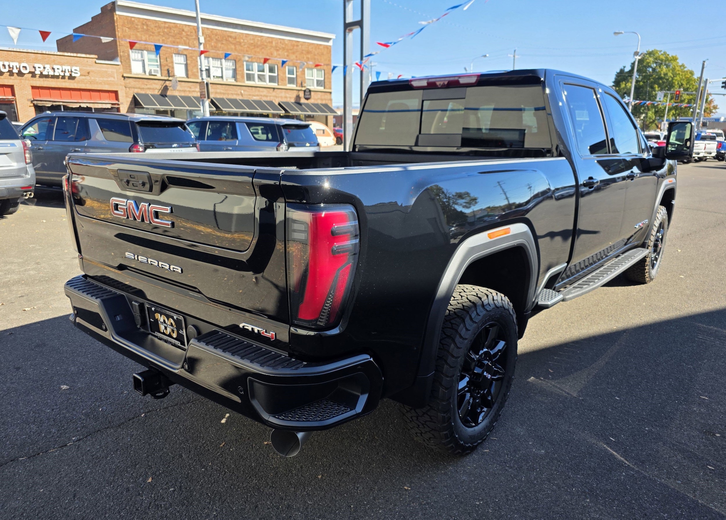 2026 GMC Sierra 2500HD AT4 - Photo 9