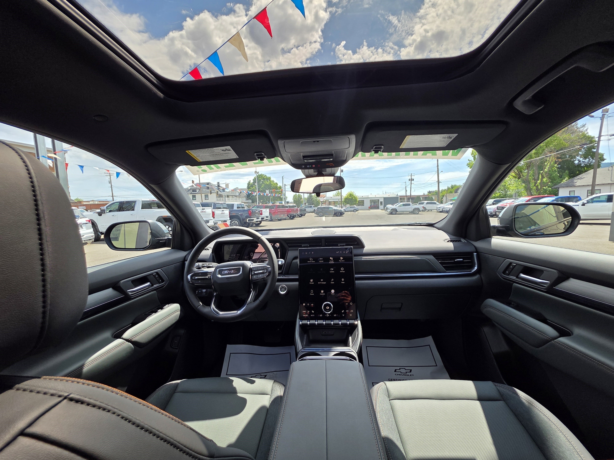 2026 GMC Terrain AT4 - Photo 18