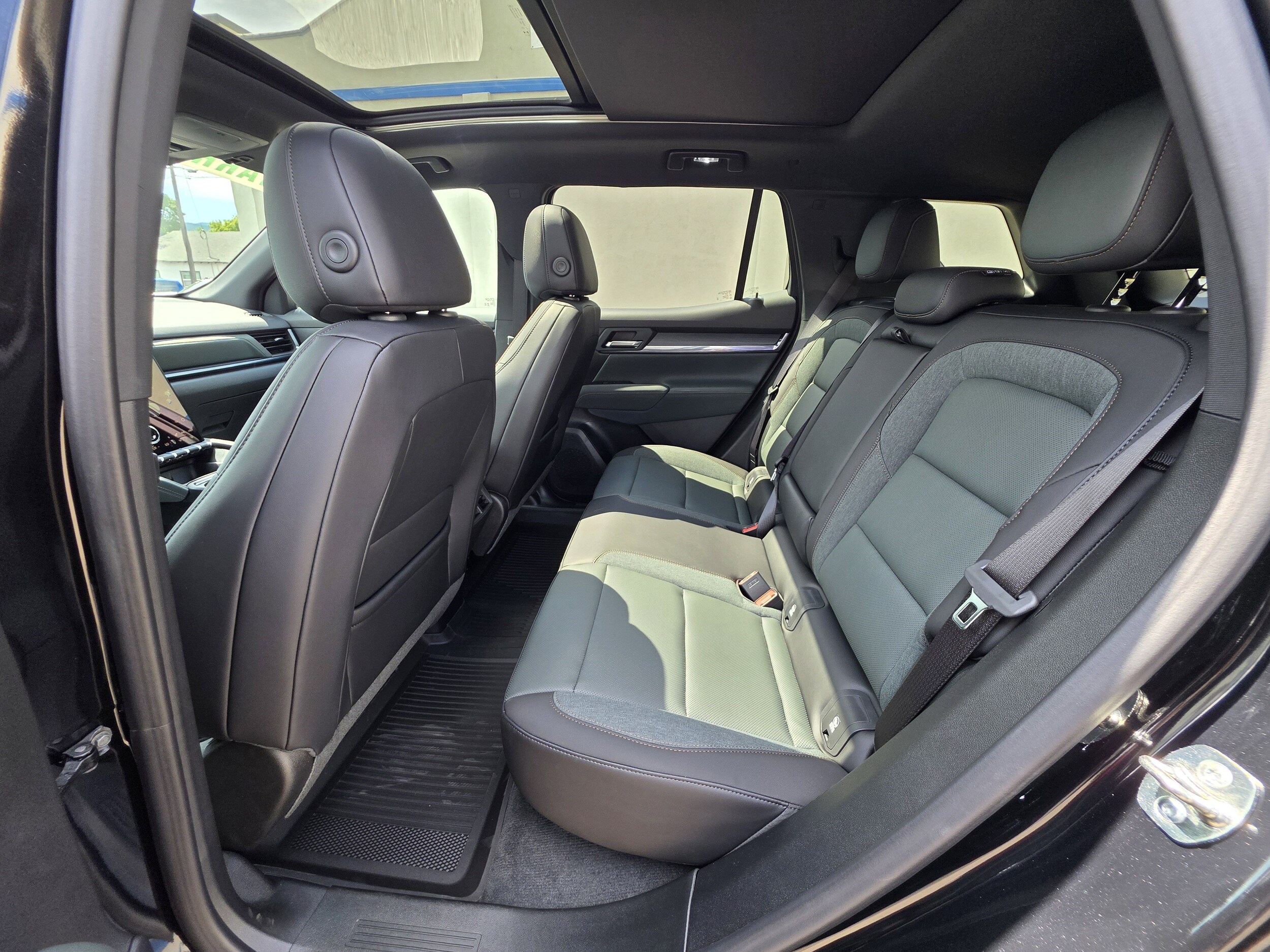 2026 GMC Terrain AT4 - Photo 20