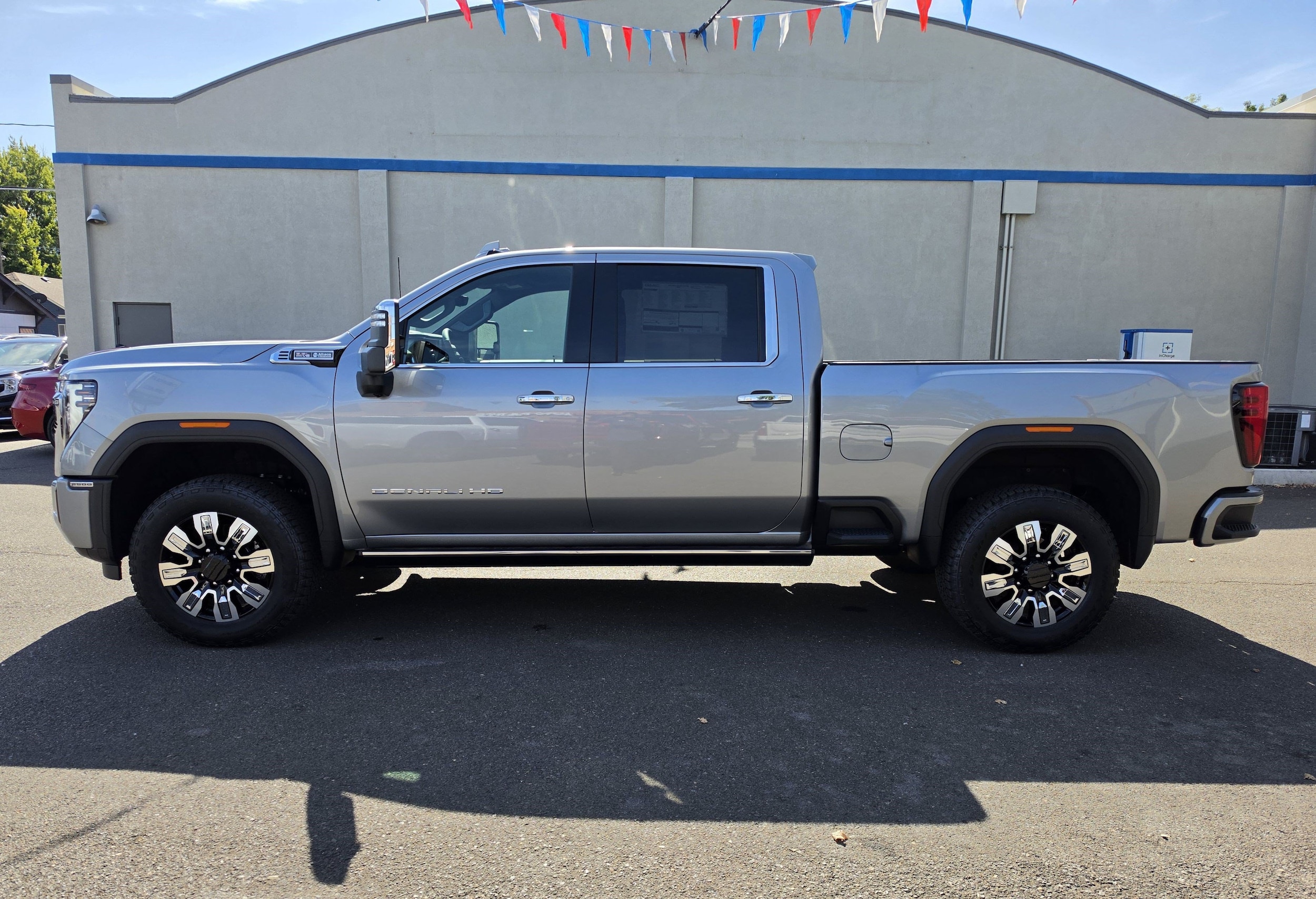 2026 GMC Sierra 2500HD Denali - Photo 5