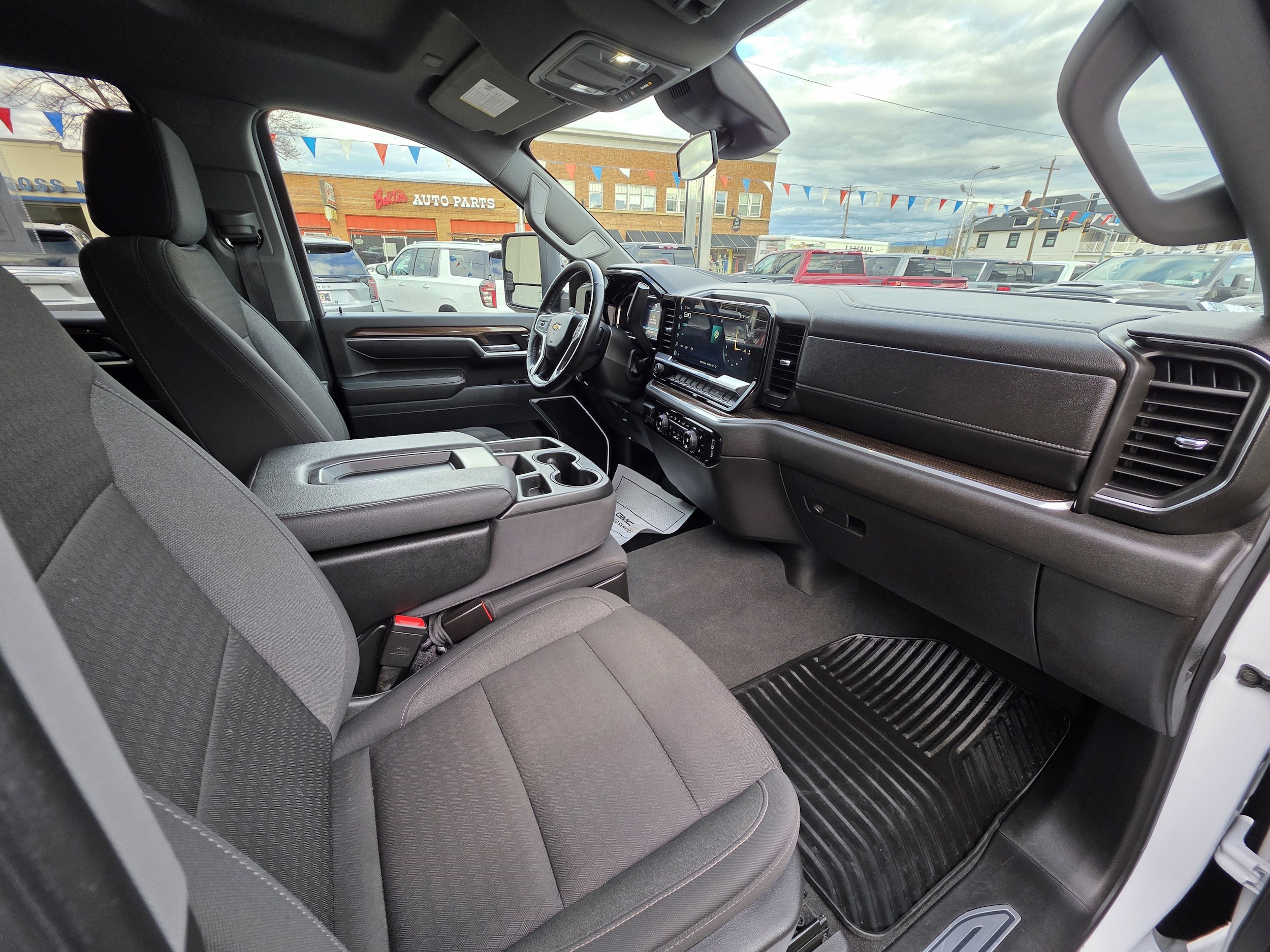 2025 Chevrolet Silverado 2500HD LT - Photo 26