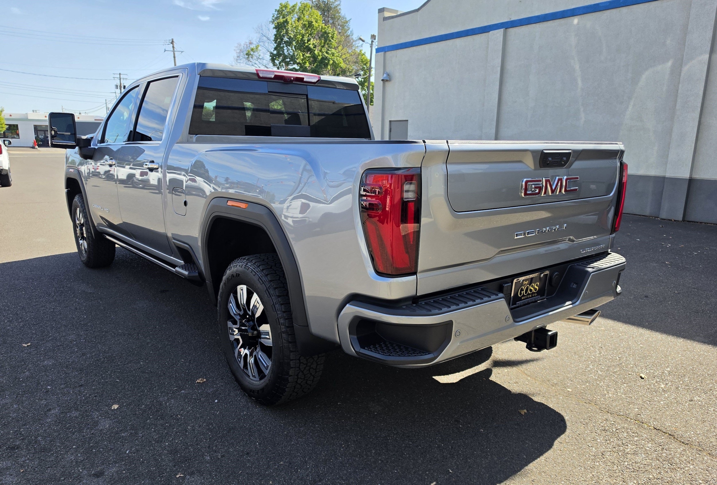 2026 GMC Sierra 2500HD Denali - Photo 6