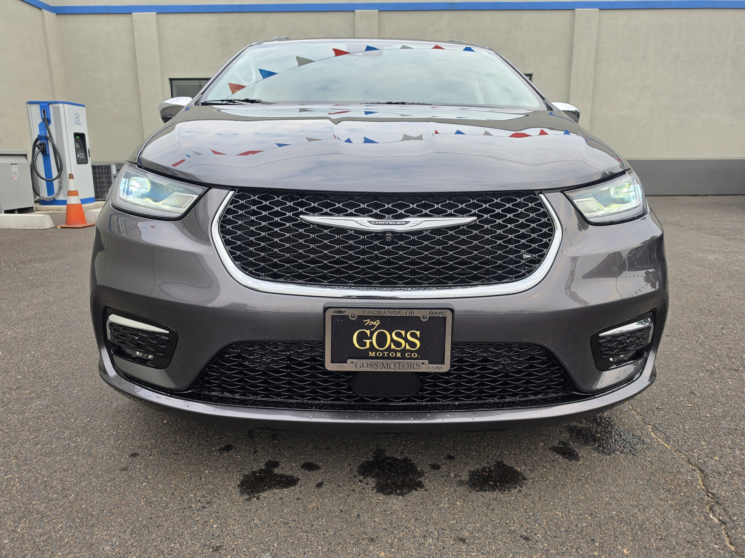 2C4RC3GG6NR202941