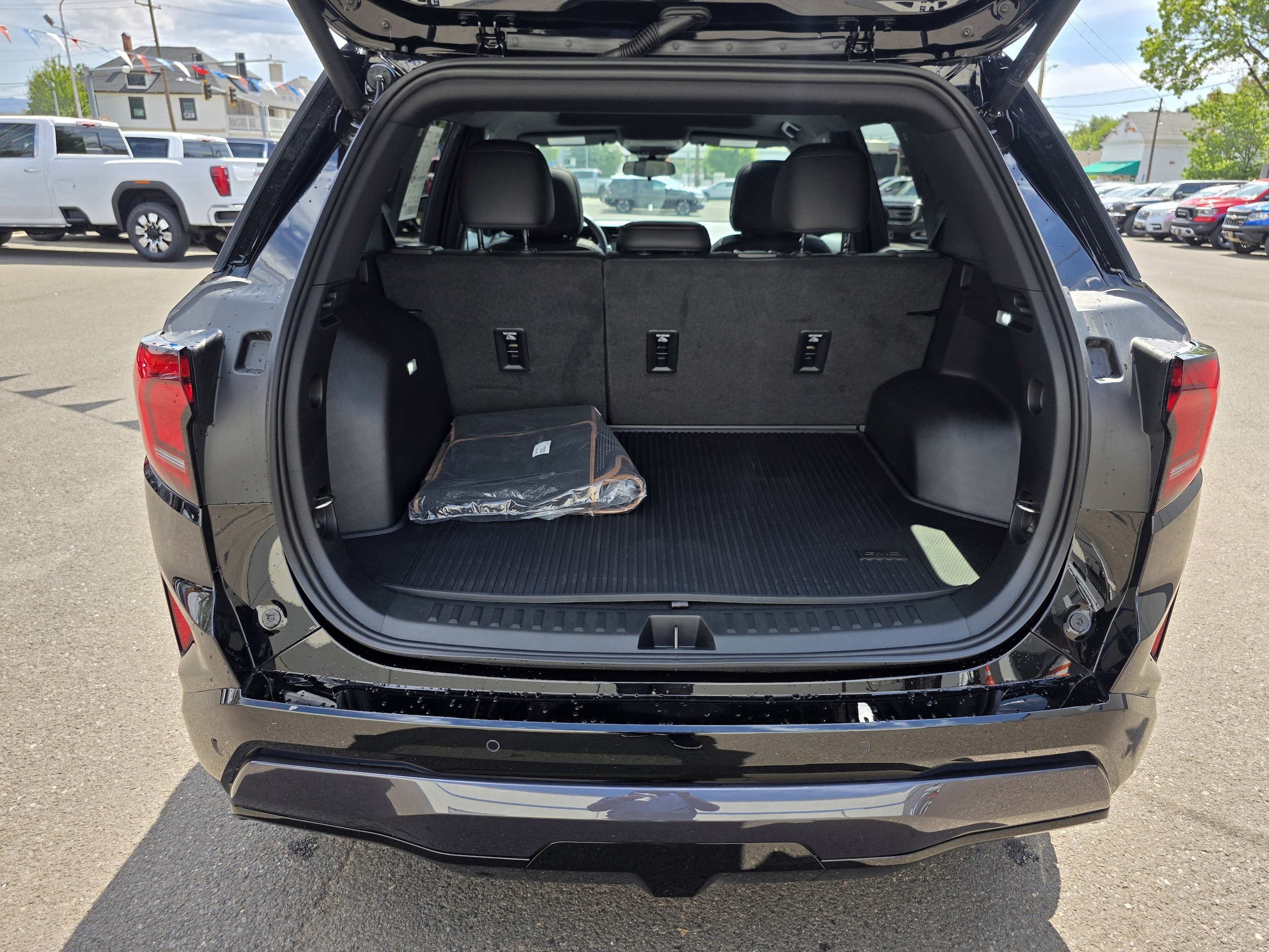 2026 GMC Terrain AT4 - Photo 25