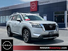 2023 Nissan Pathfinder Platinum SUV
