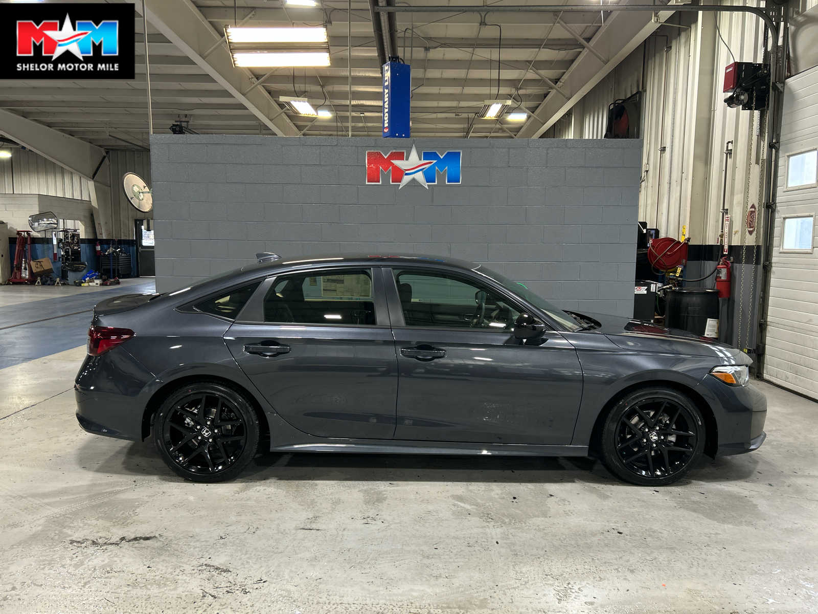 2026 Honda Civic Sport's photo