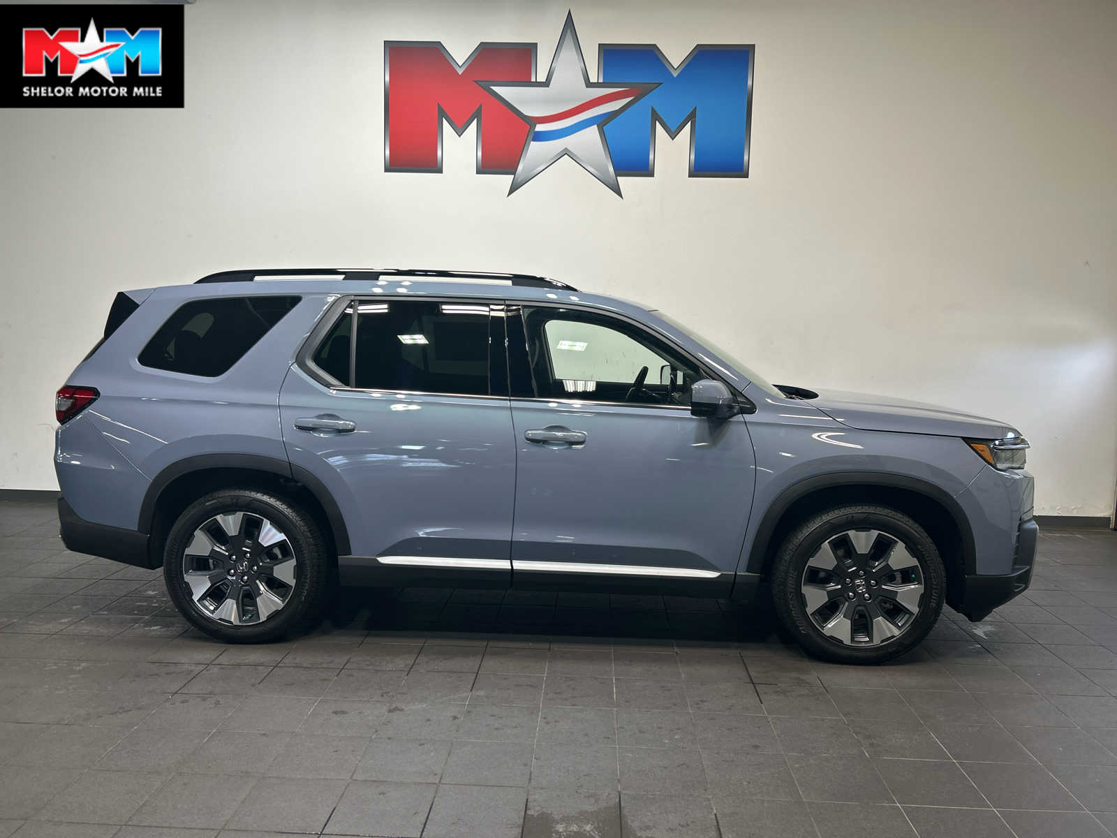 2026 Honda Pilot Touring AWD's photo