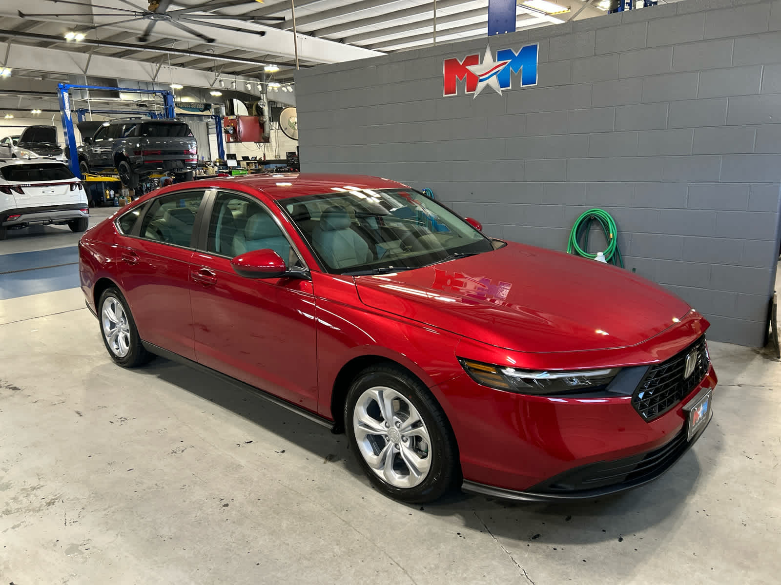 2025 Honda Accord LX photo 2