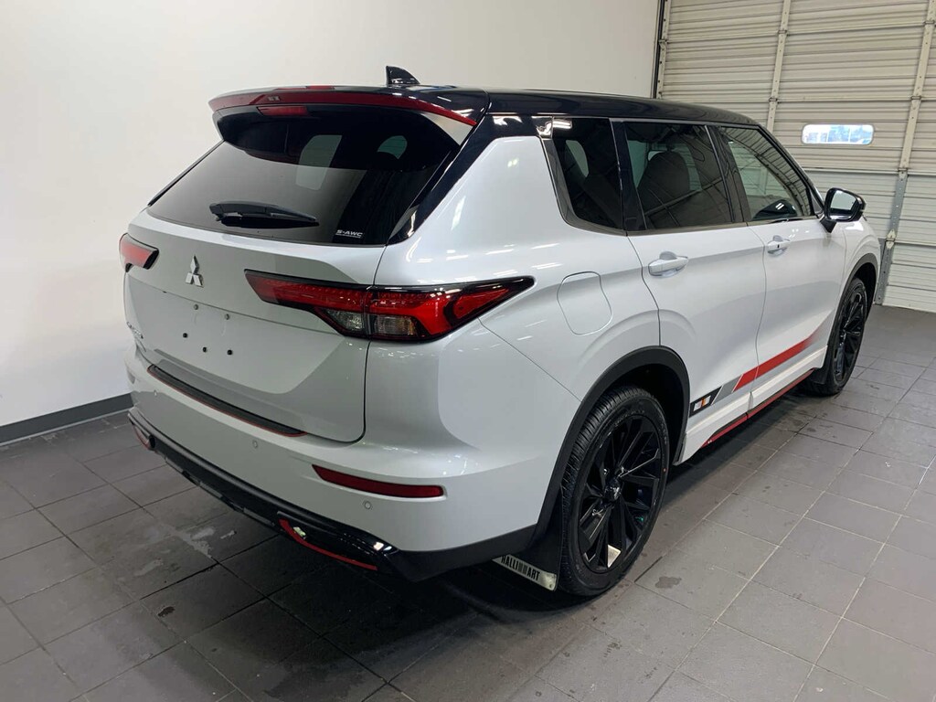 Used 2023 Mitsubishi Outlander Ralliart SUV