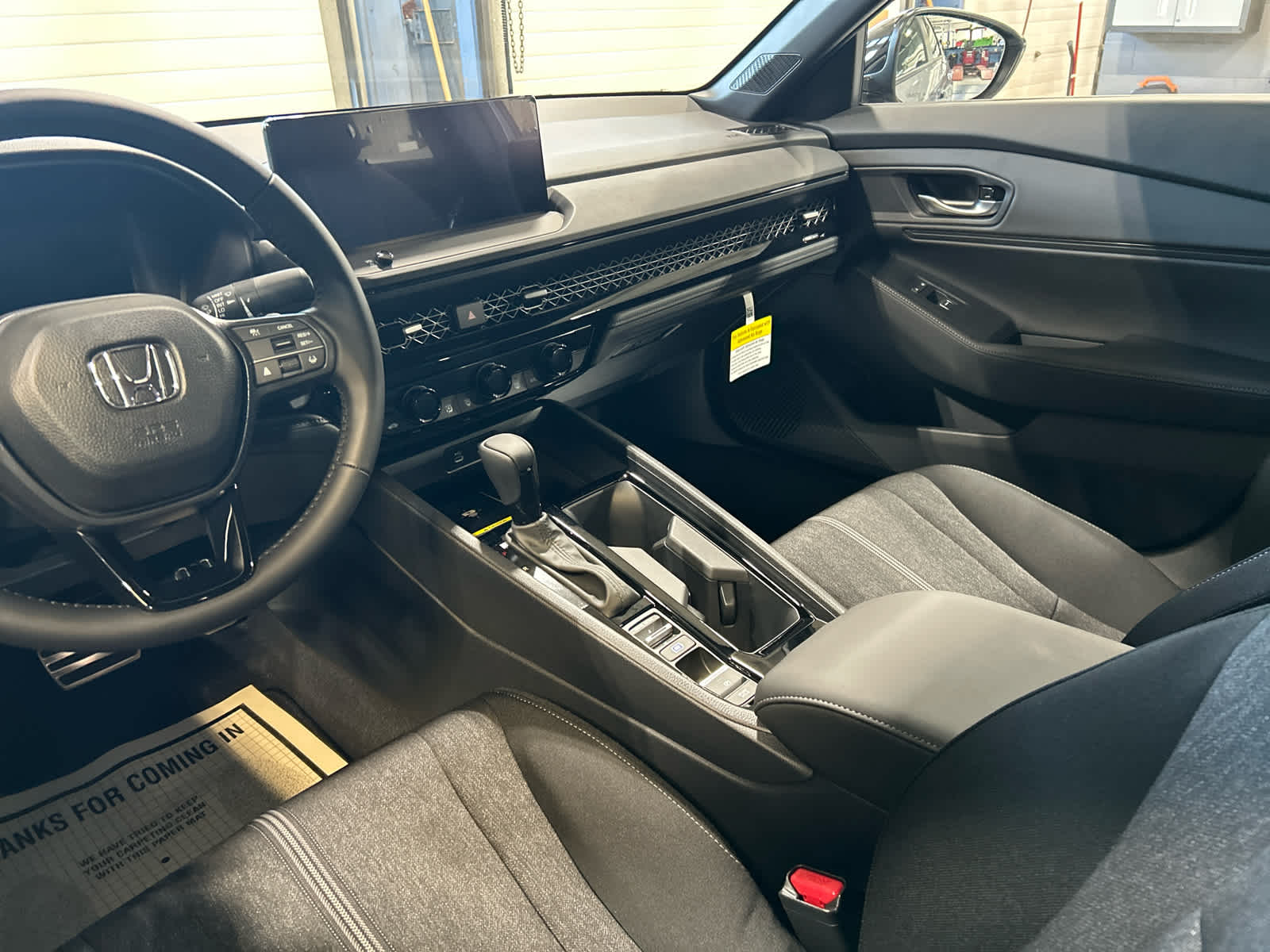 2025 Honda Accord Hybrid Sport photo 3