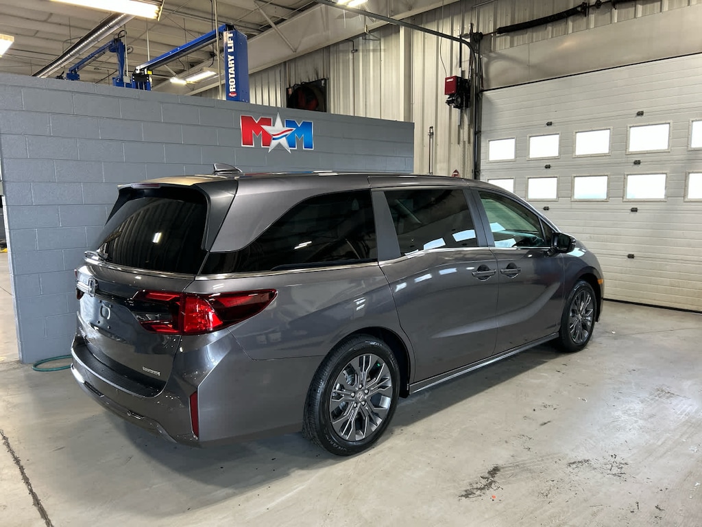 New 2026 Honda Odyssey Touring Van Passenger