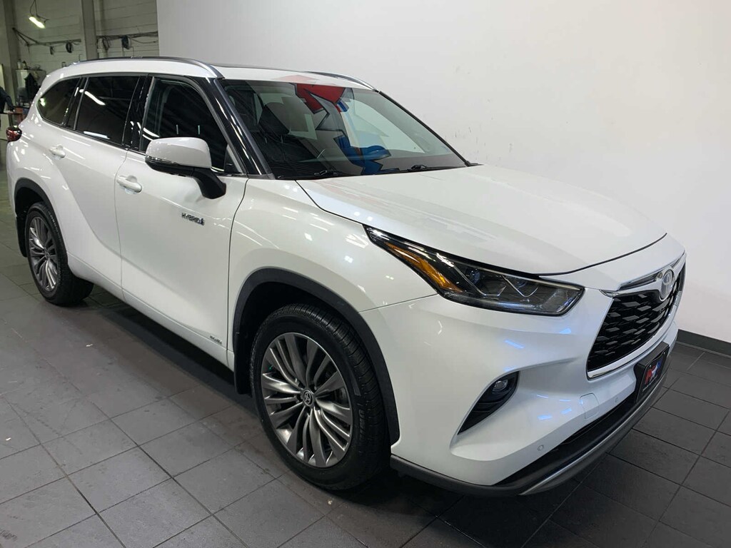 Used 2021 Toyota Highlander Hybrid Platinum SUV