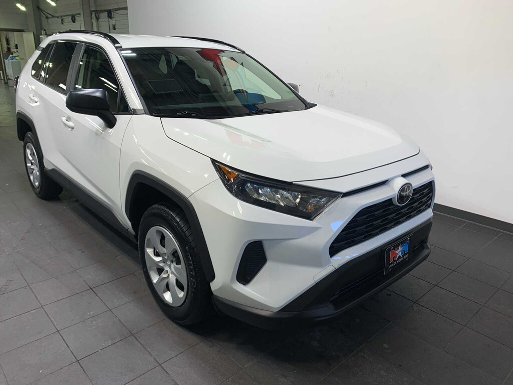 Used 2019 Toyota RAV4 LE SUV