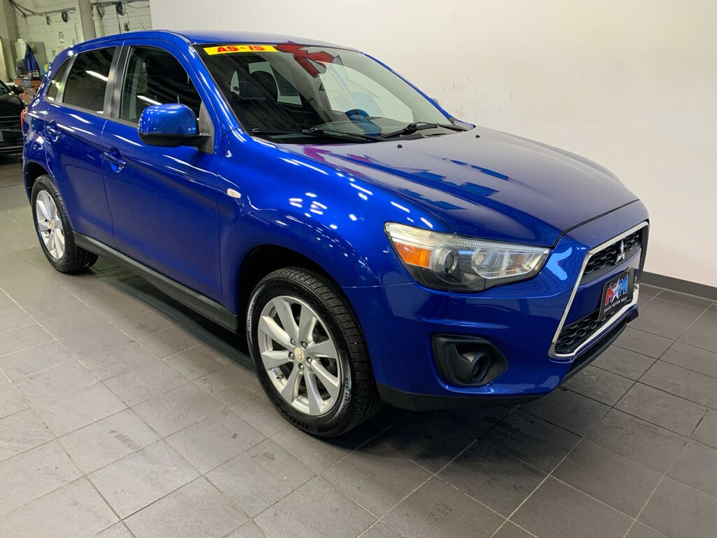 Used 2015 Mitsubishi Outlander Sport ES SUV