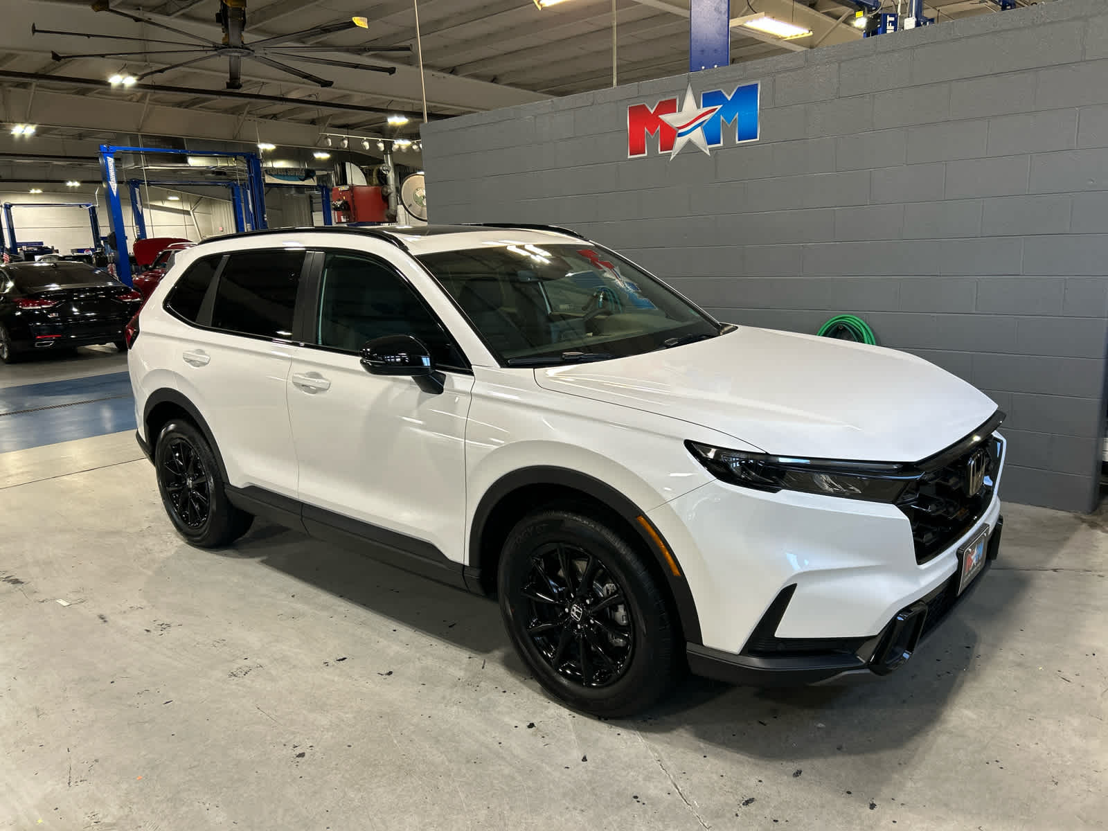 2026 Honda CR-V Hybrid Sport-L photo 2