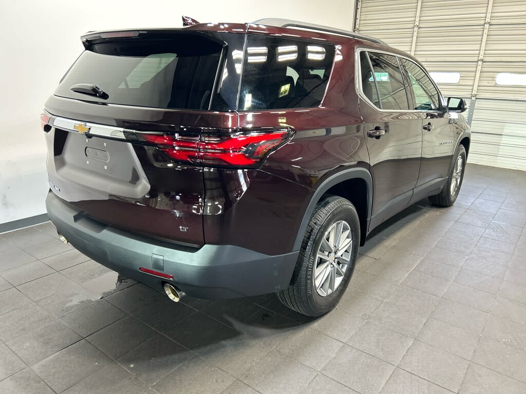 Used 2023 Chevrolet Traverse LT Cloth w/1LT SUV