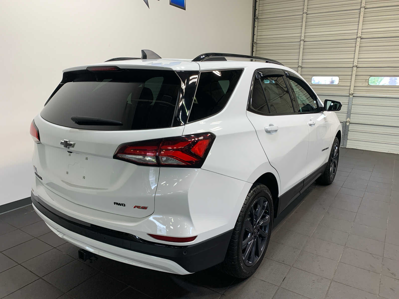 2024 Chevrolet Equinox RS photo 3